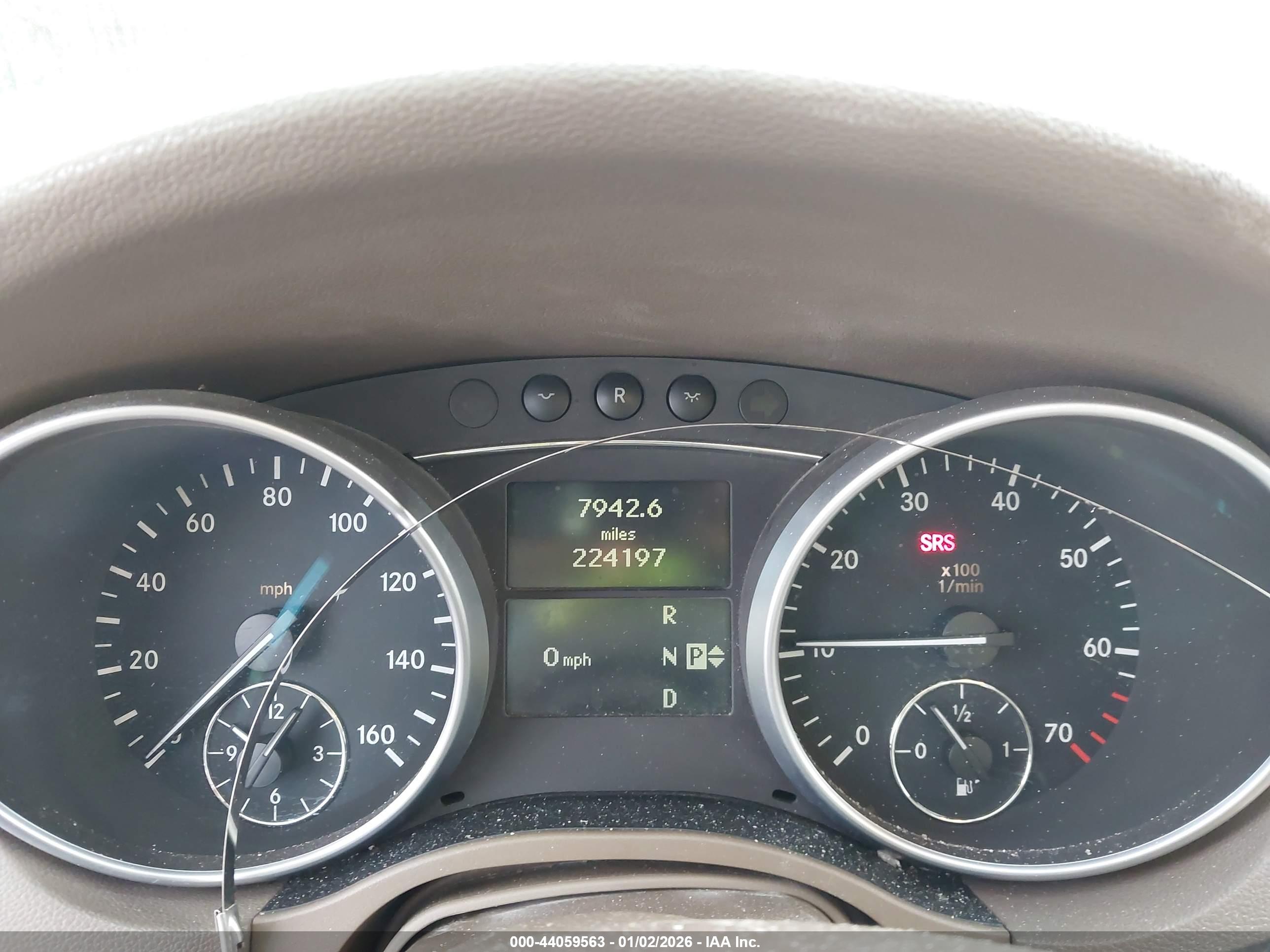 MERCEDES-BENZ ML image 7