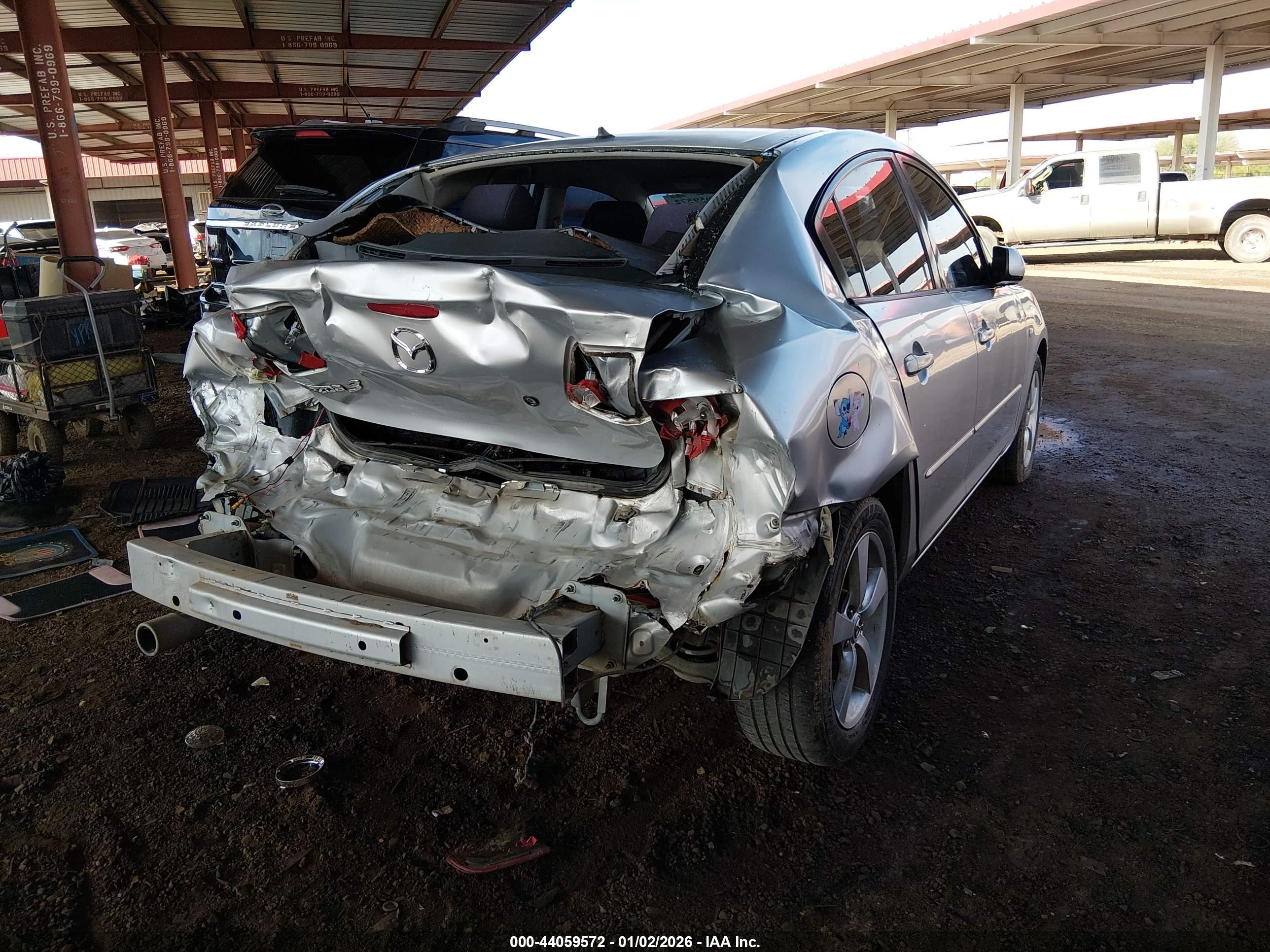 MAZDA MAZDA3 image 4