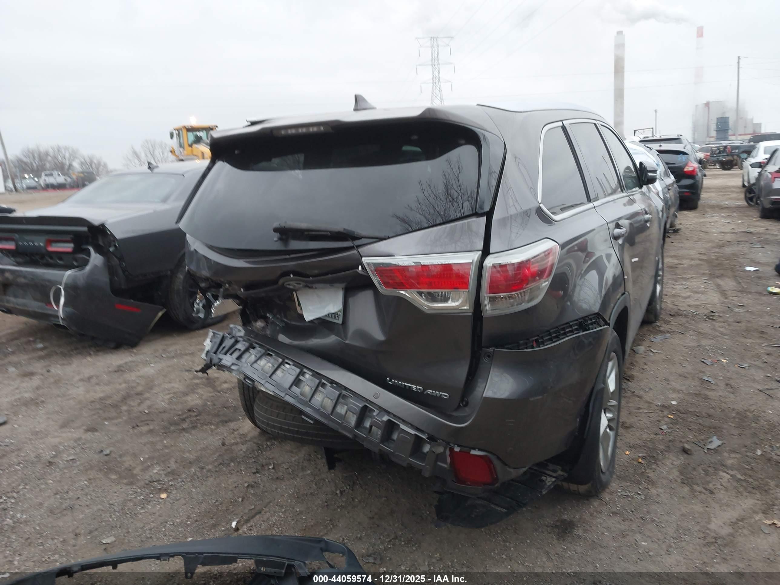TOYOTA HIGHLANDER image 4