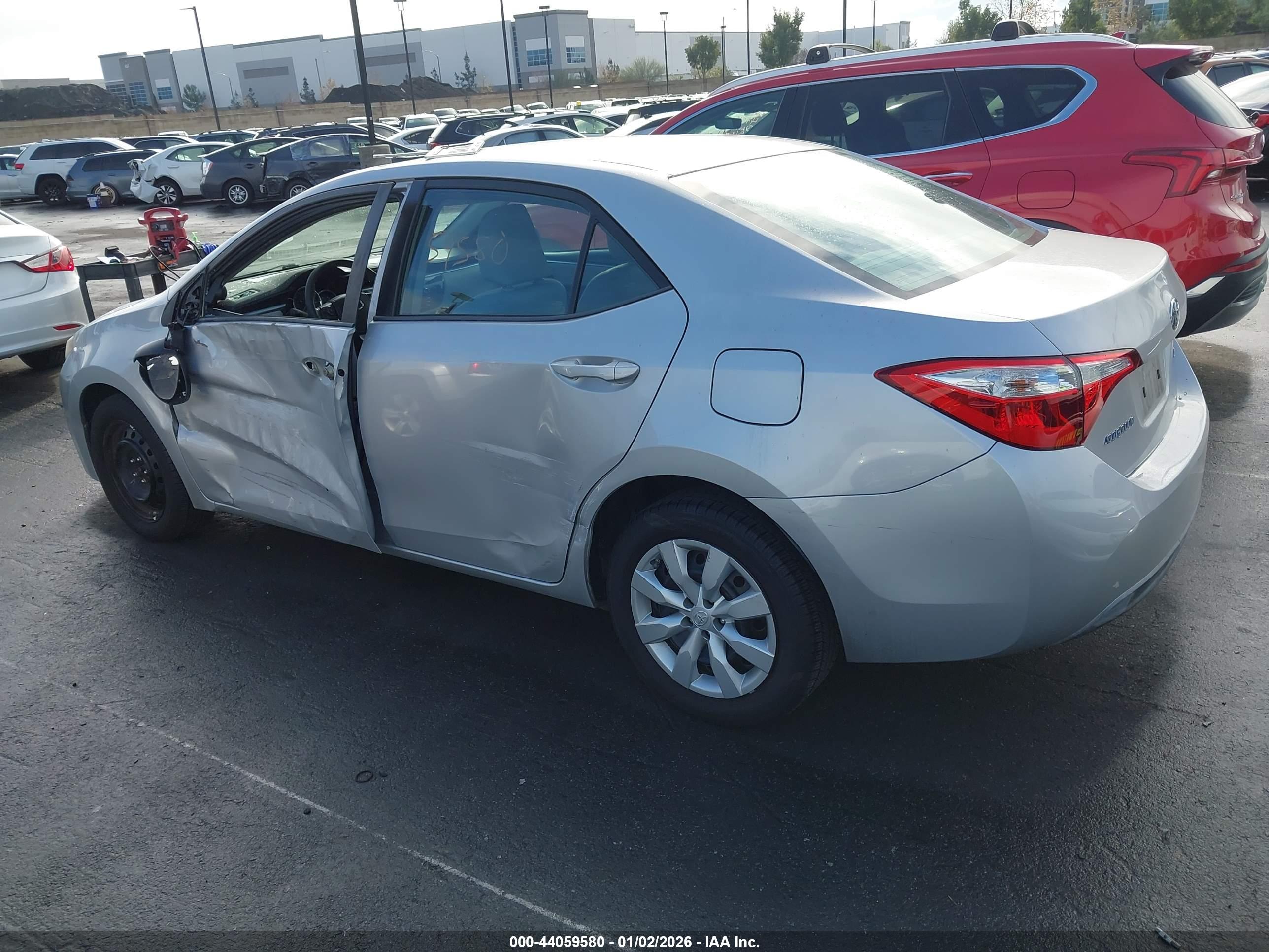 TOYOTA COROLLA image 3