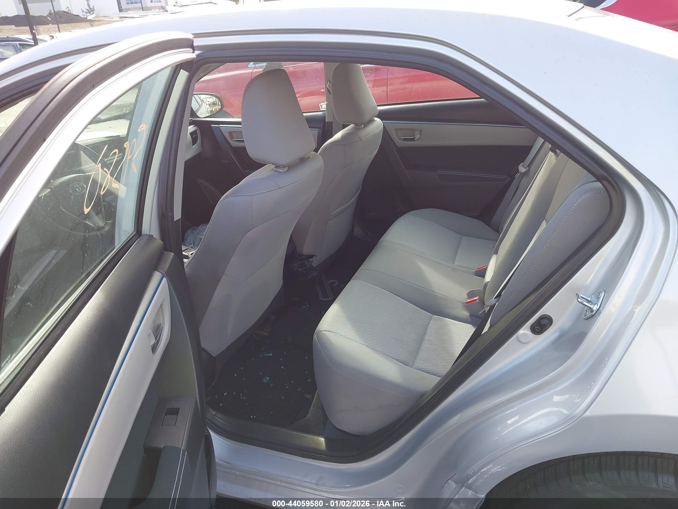 TOYOTA COROLLA image 8