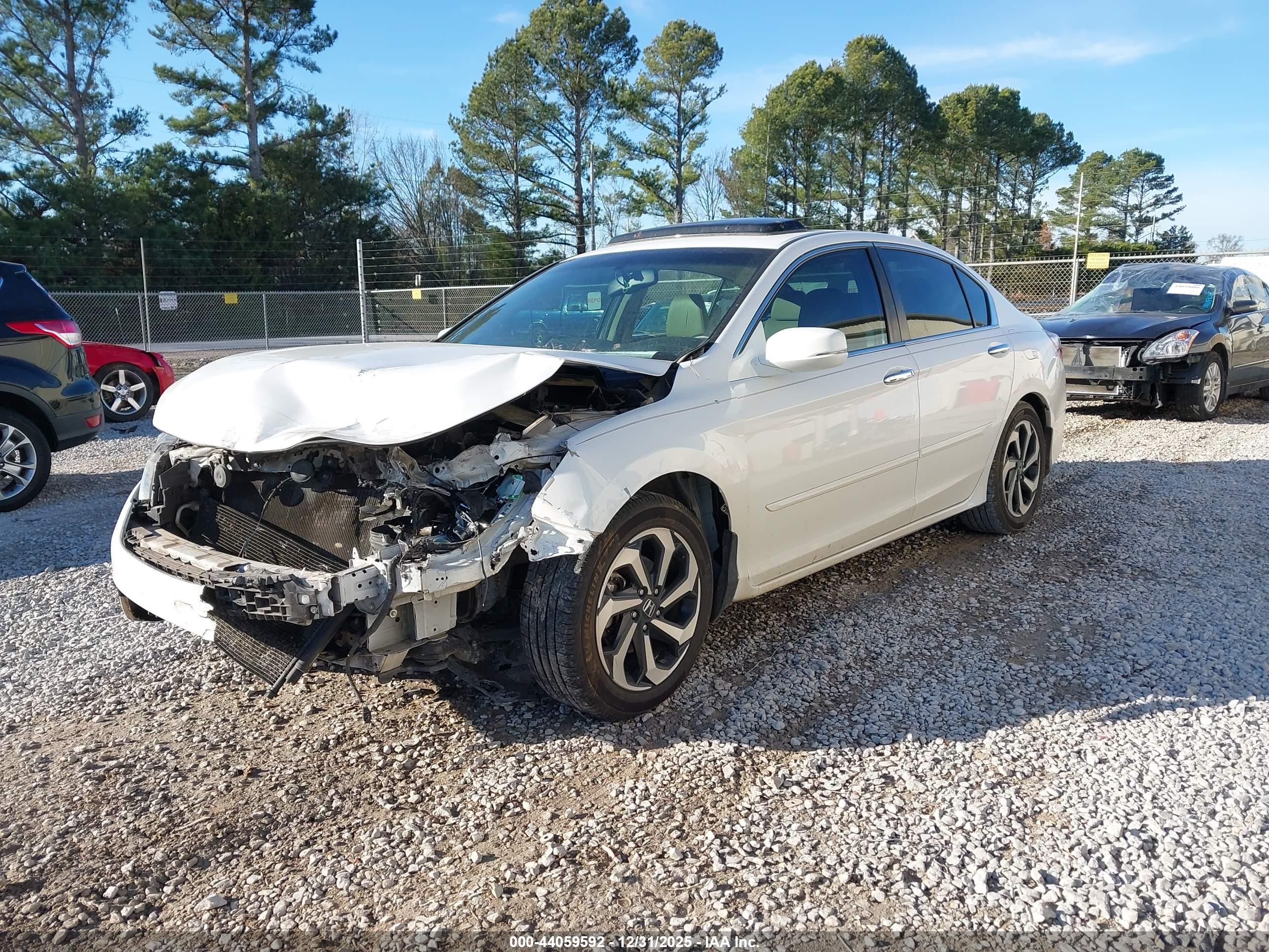 HONDA ACCORD image 2