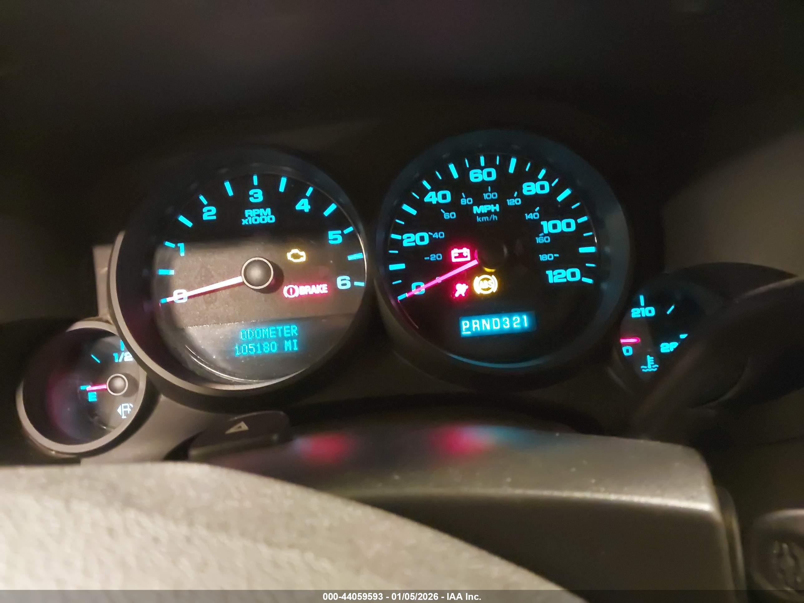 CHEVROLET SILVERADO image 7