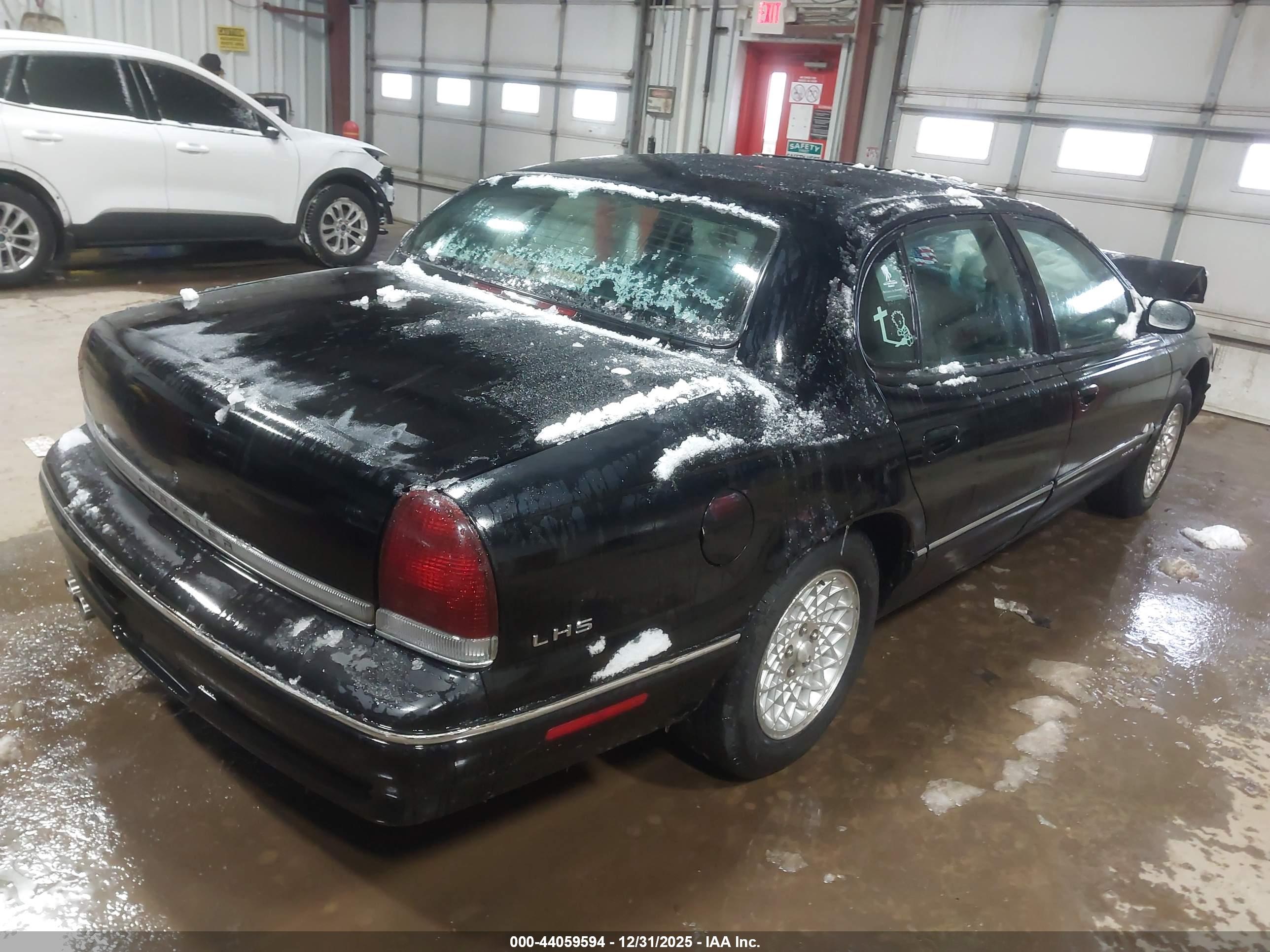 CHRYSLER LHS image 4