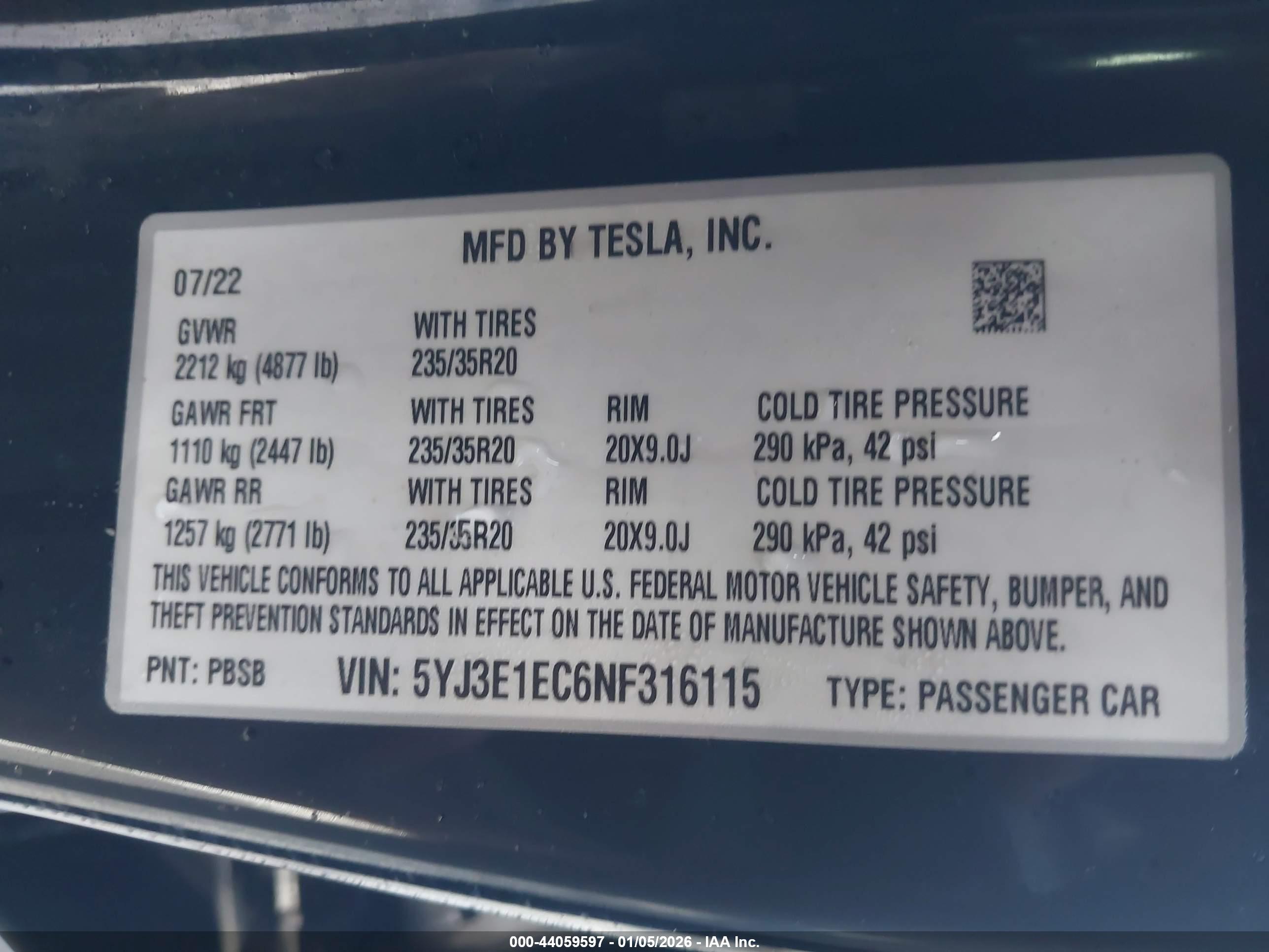 TESLA MODEL image 9