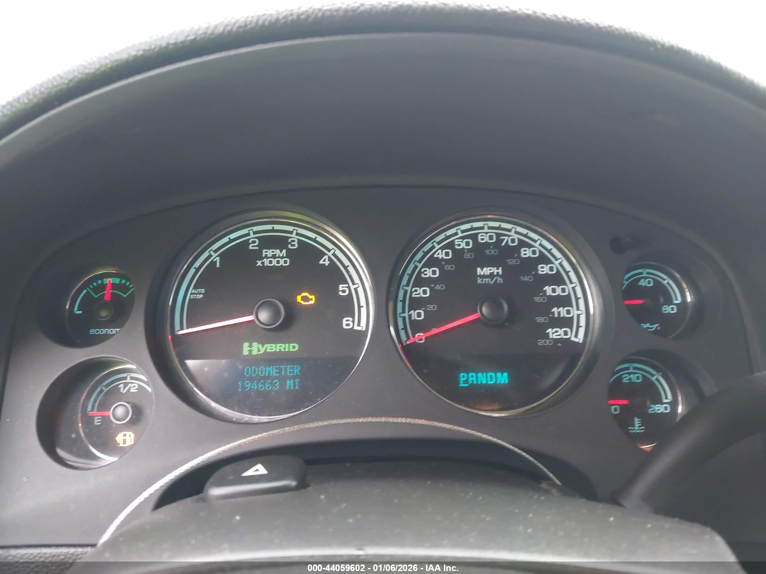 GMC YUKON image 7
