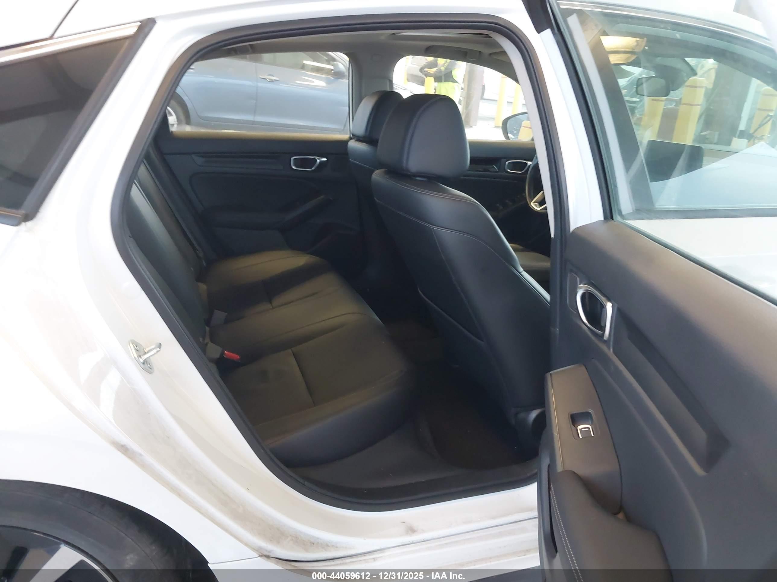 HONDA CIVIC image 8