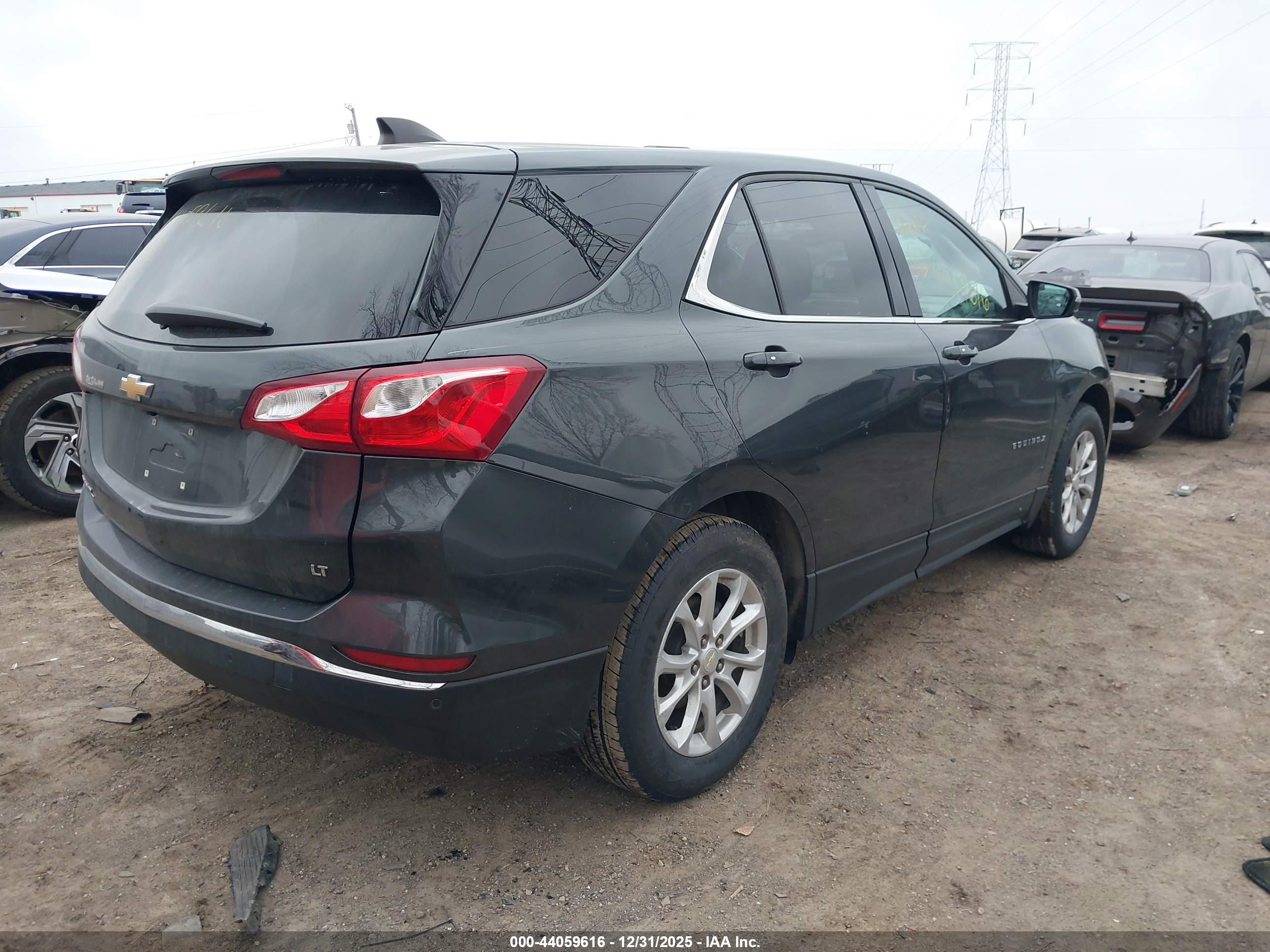 CHEVROLET EQUINOX image 4