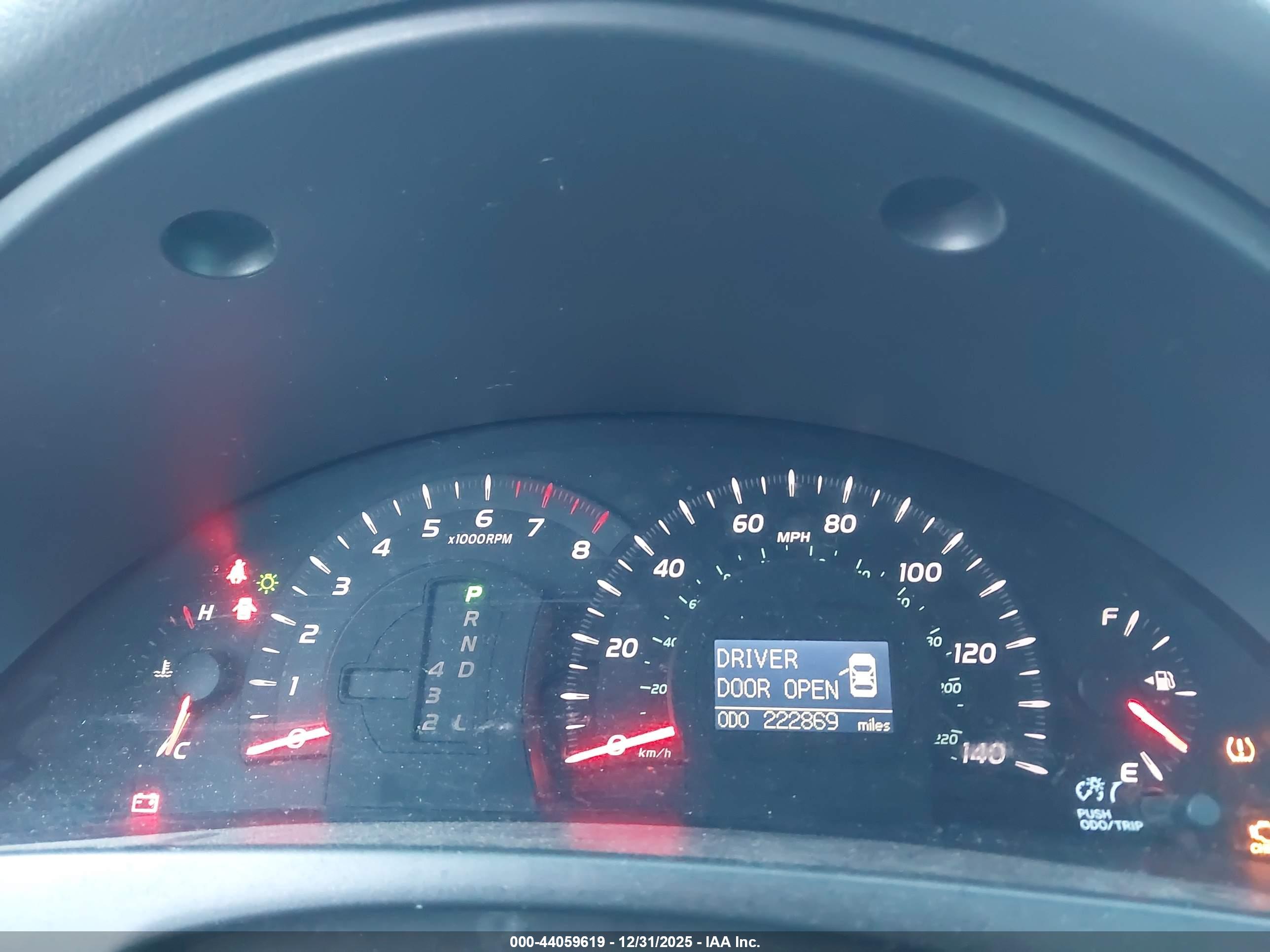 TOYOTA CAMRY image 7