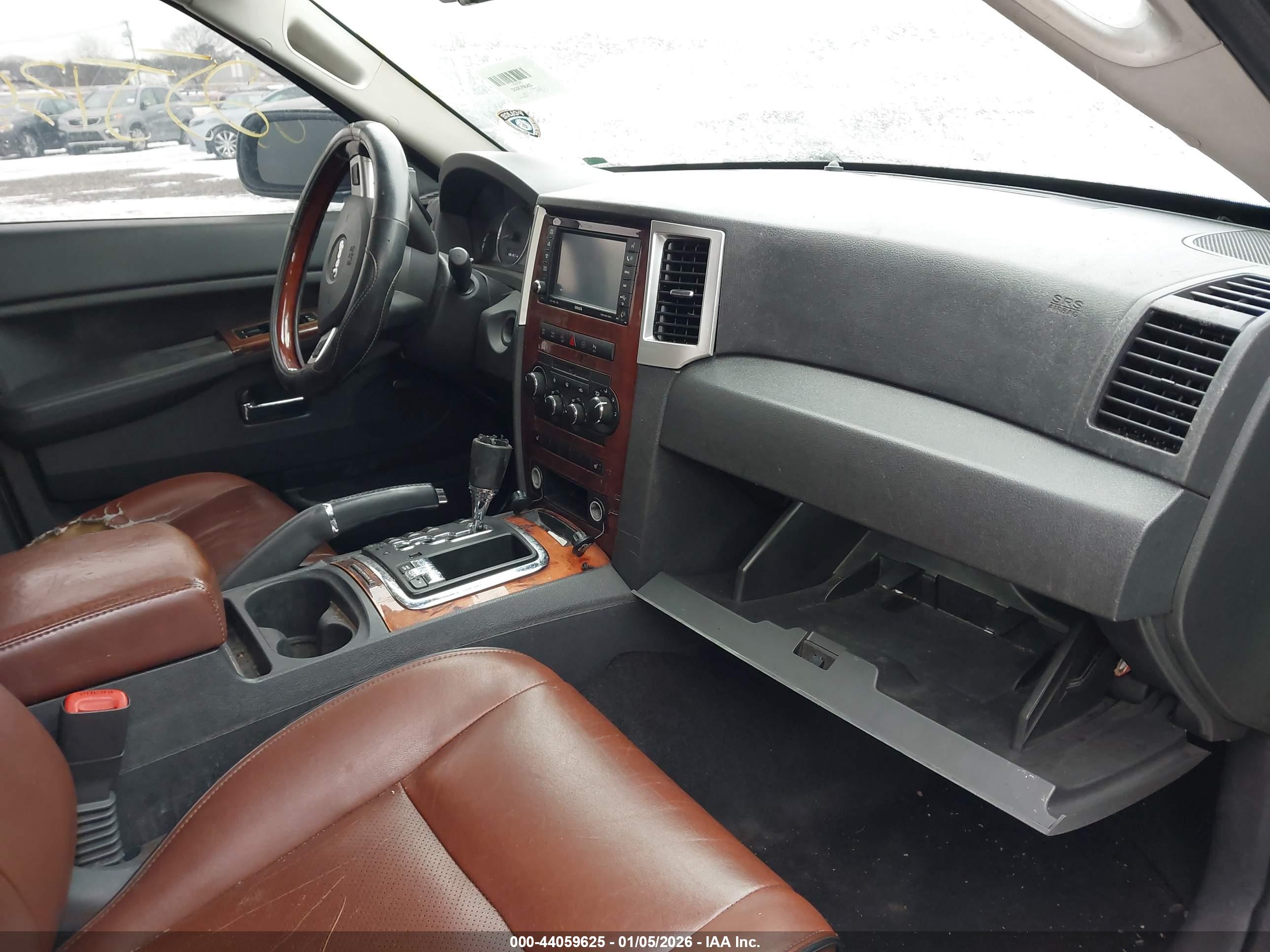 JEEP GRAND image 5