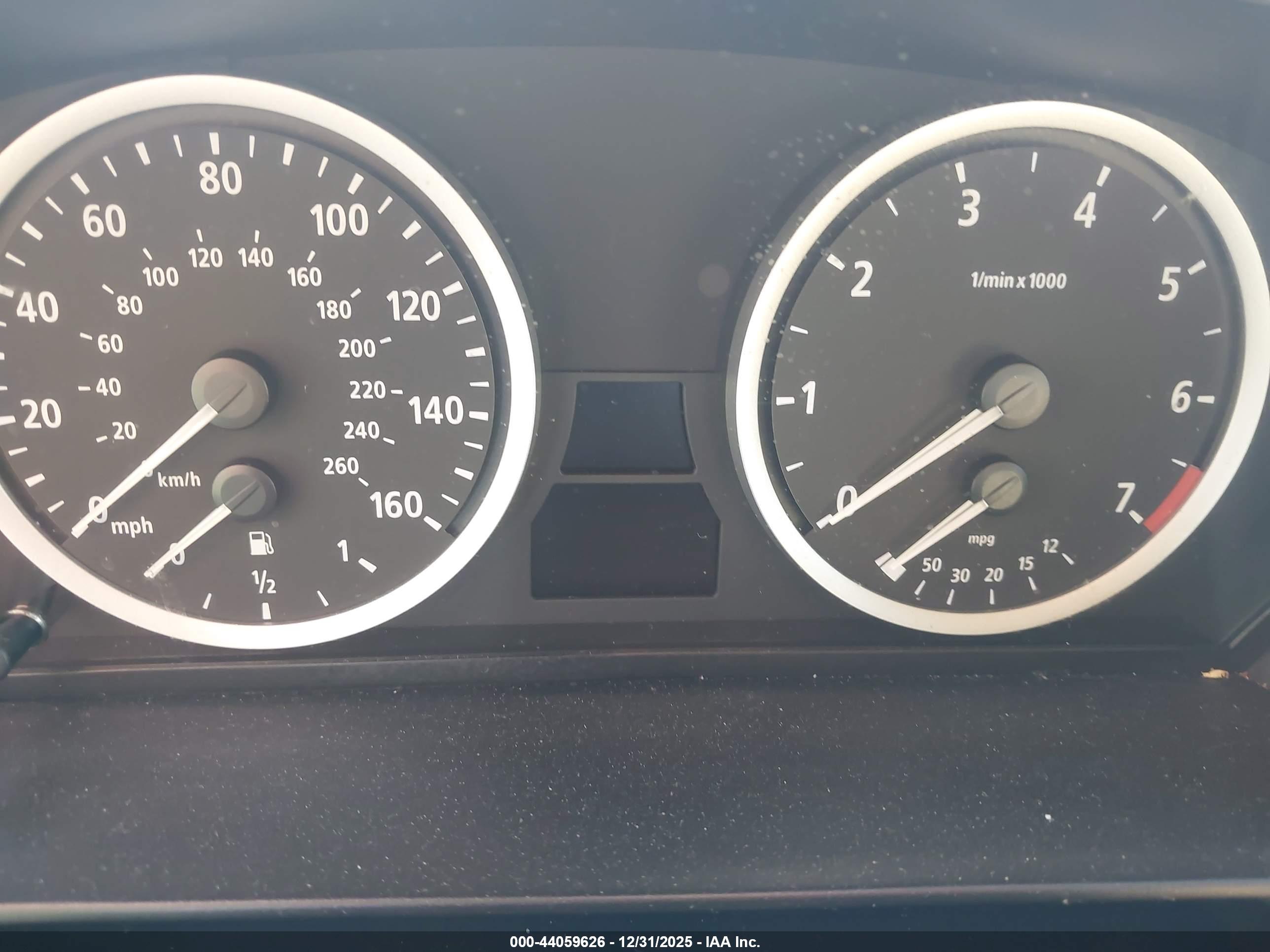 BMW 530I image 7