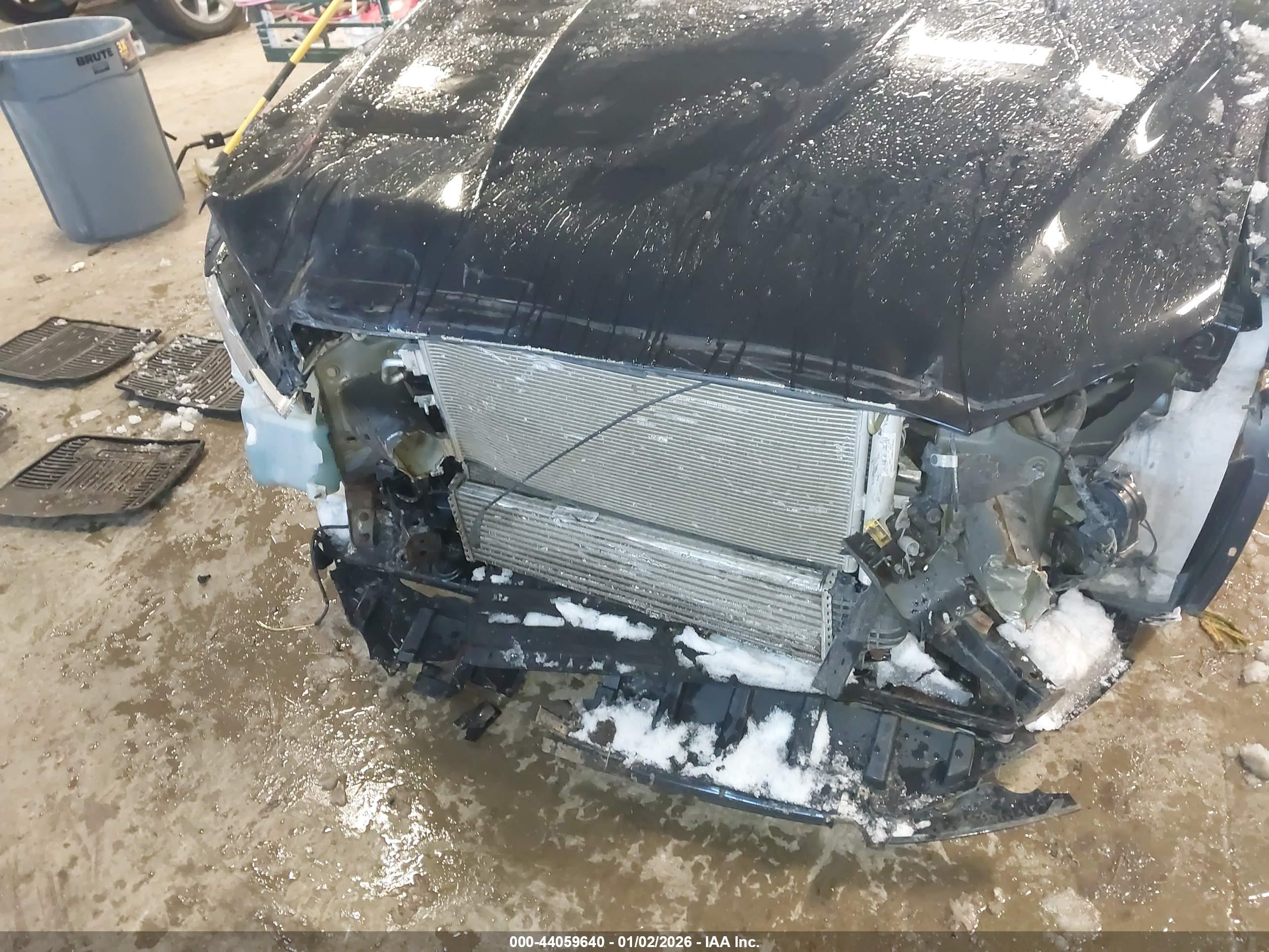 FORD FUSION image 6