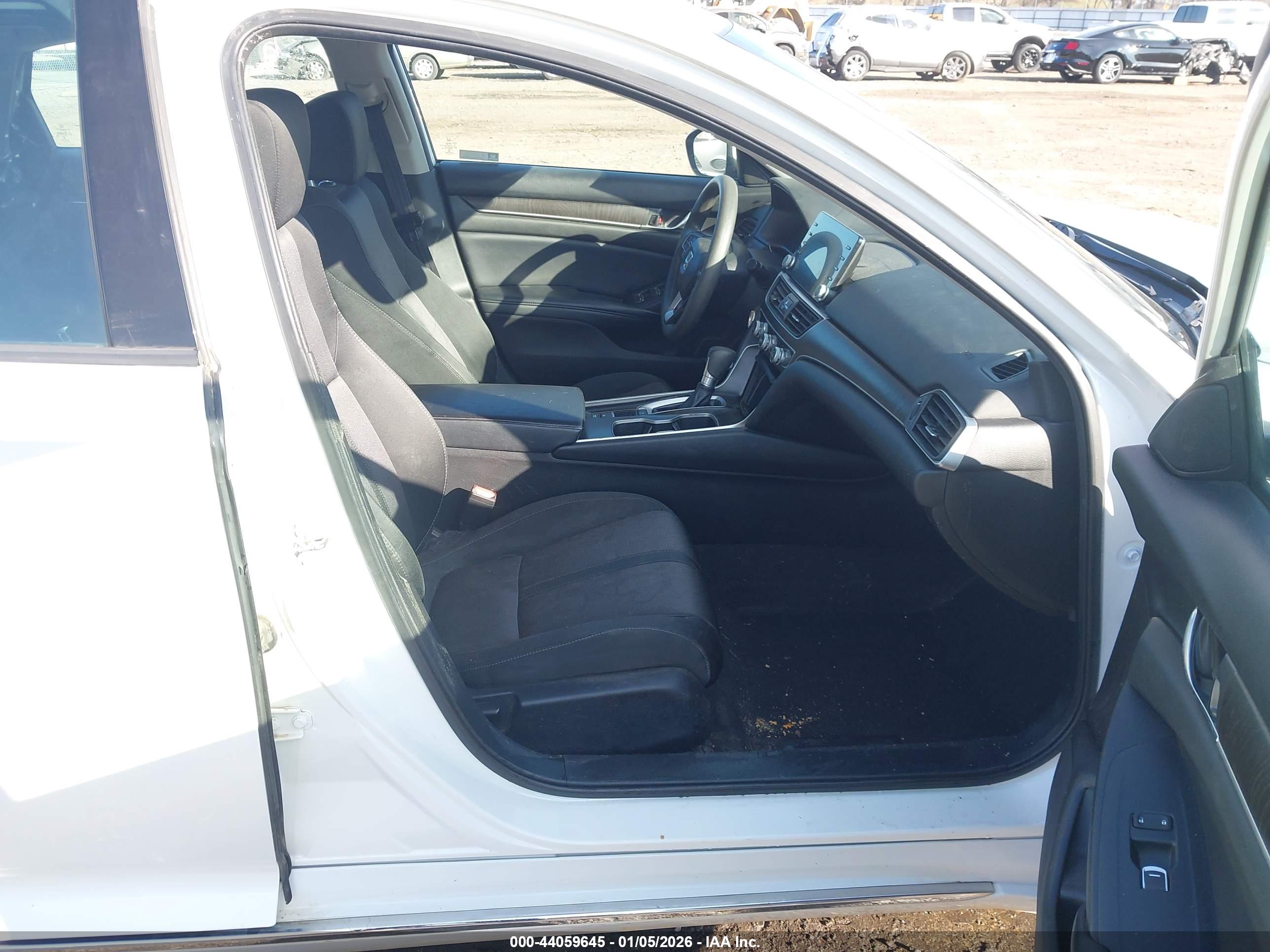 HONDA ACCORD image 5