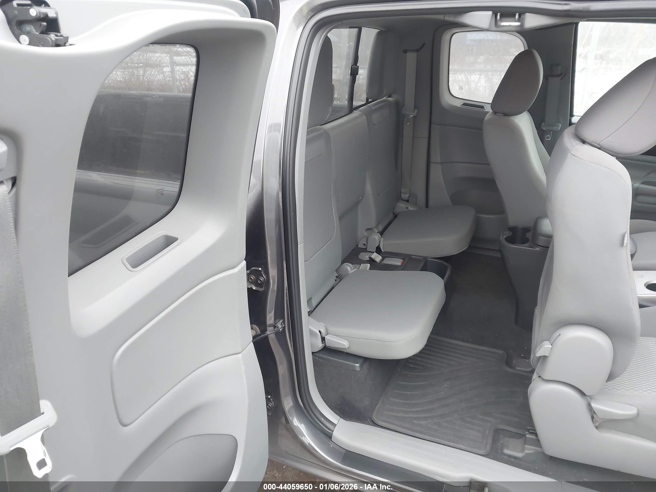 TOYOTA TACOMA image 8