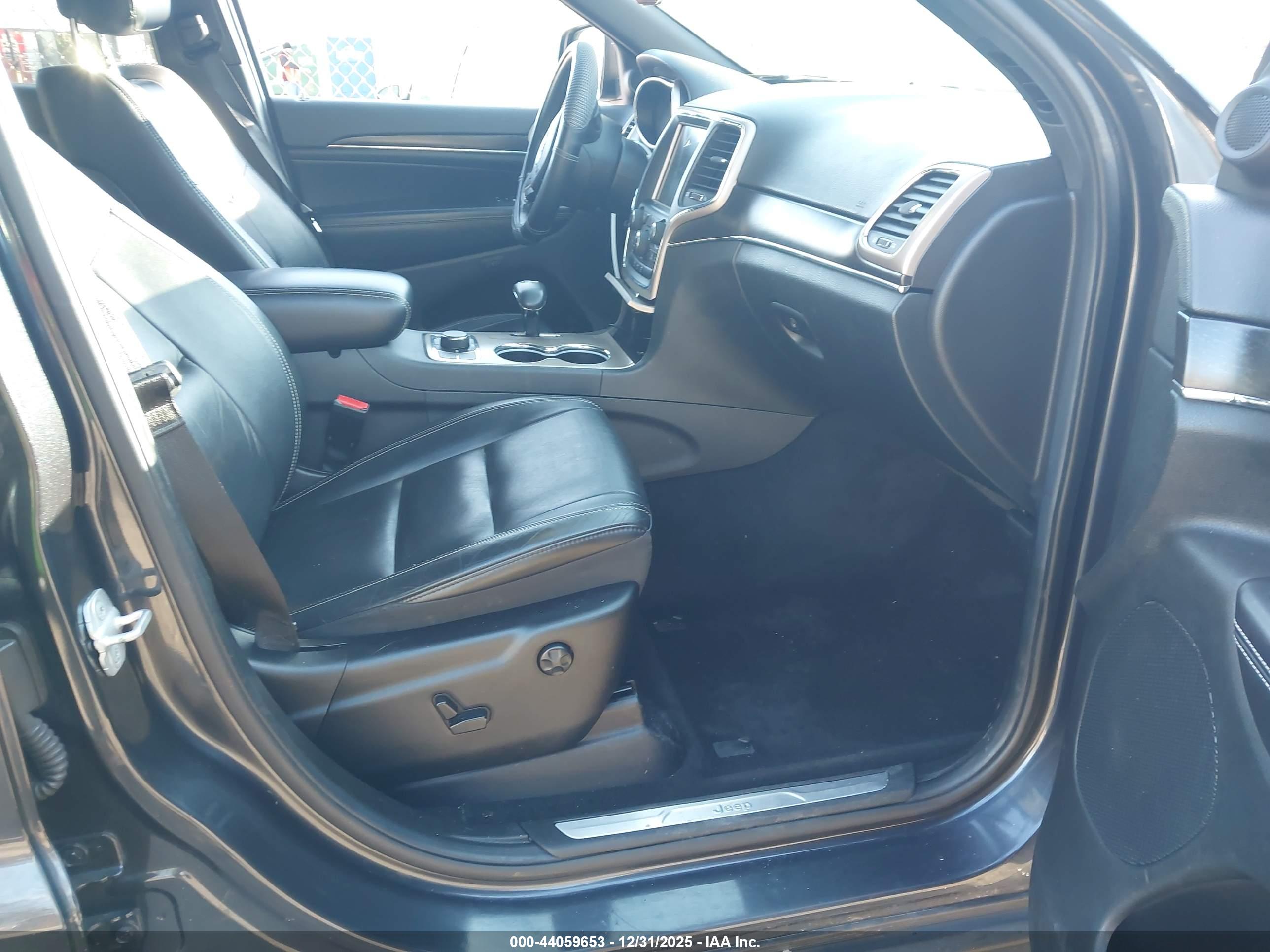 JEEP GRAND image 5