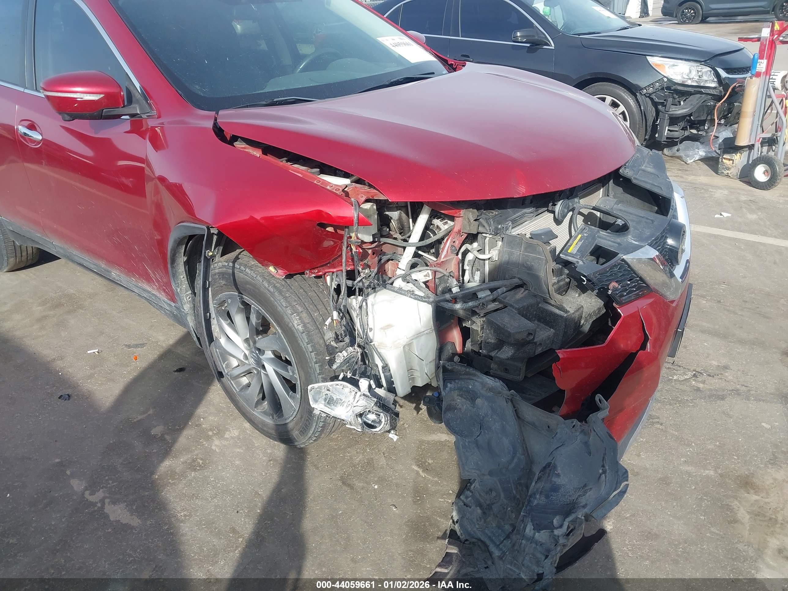 NISSAN ROGUE image 6