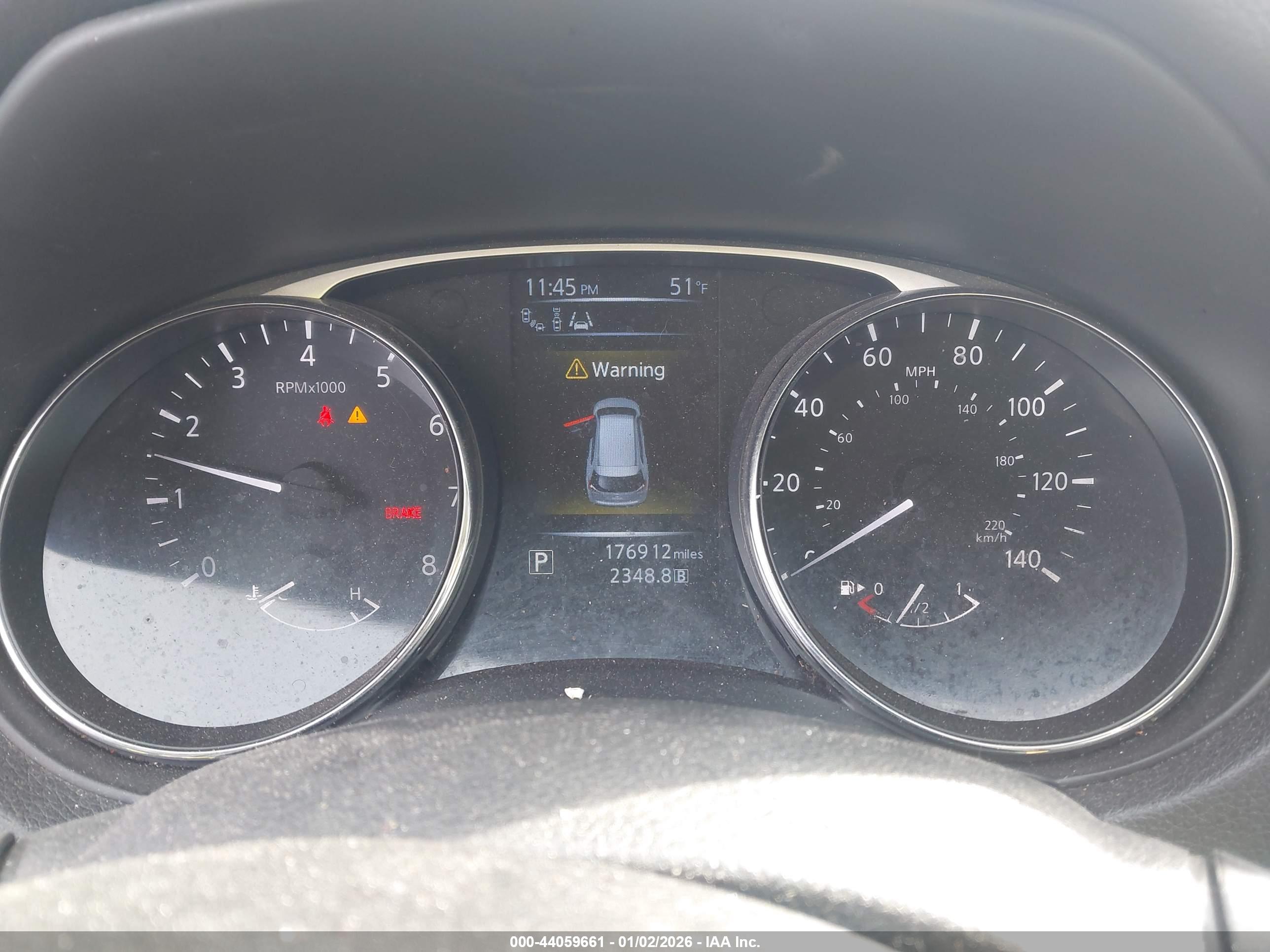 NISSAN ROGUE image 7