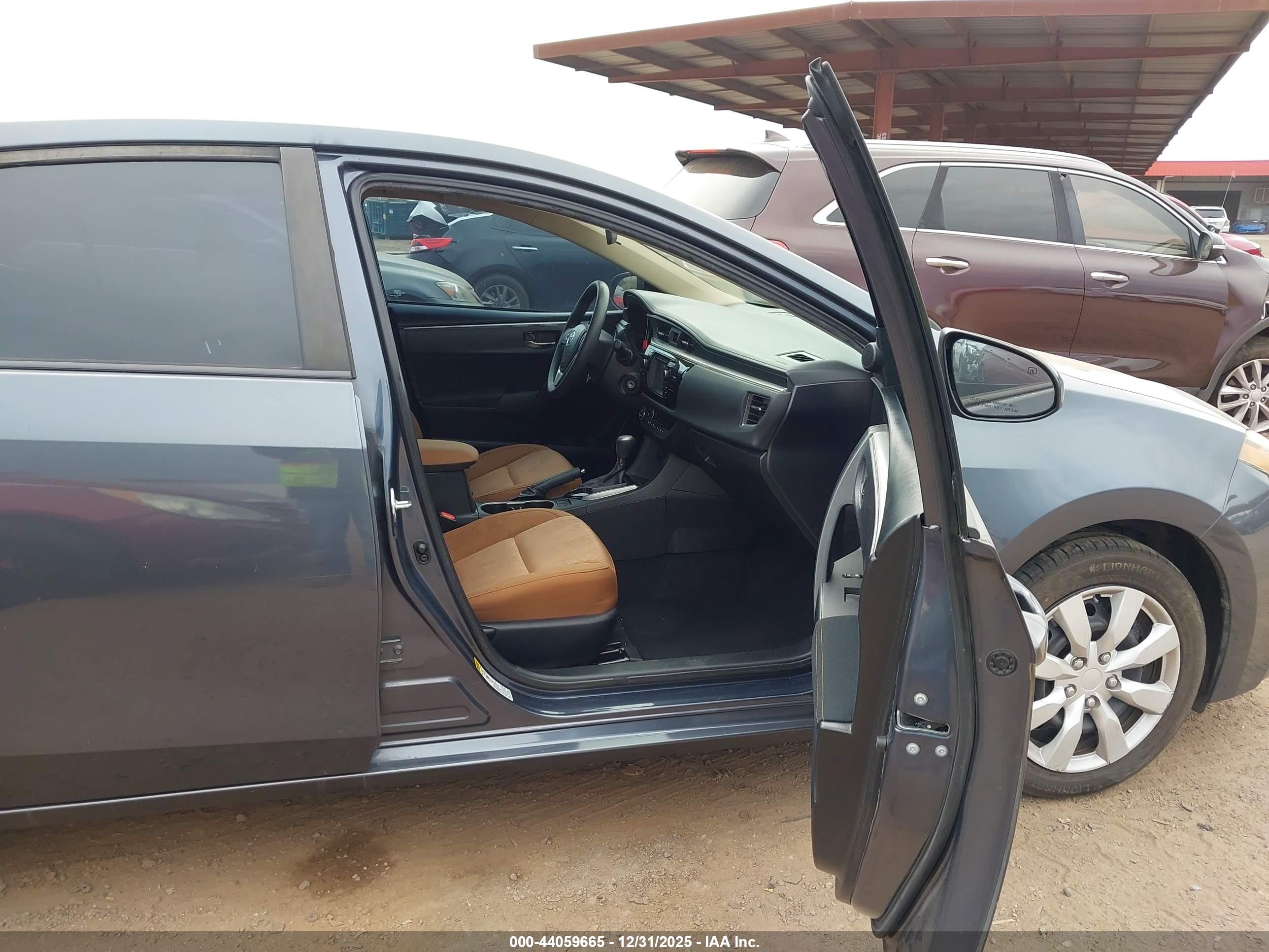 TOYOTA COROLLA image 5