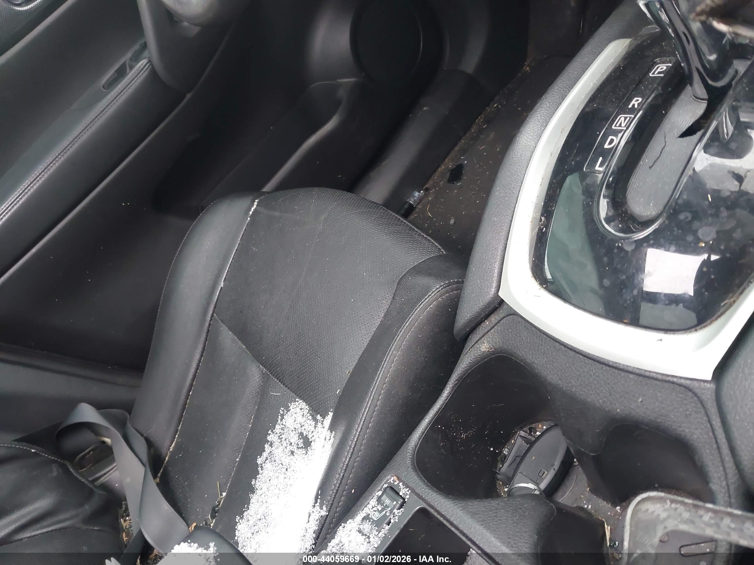 NISSAN ROGUE image 5