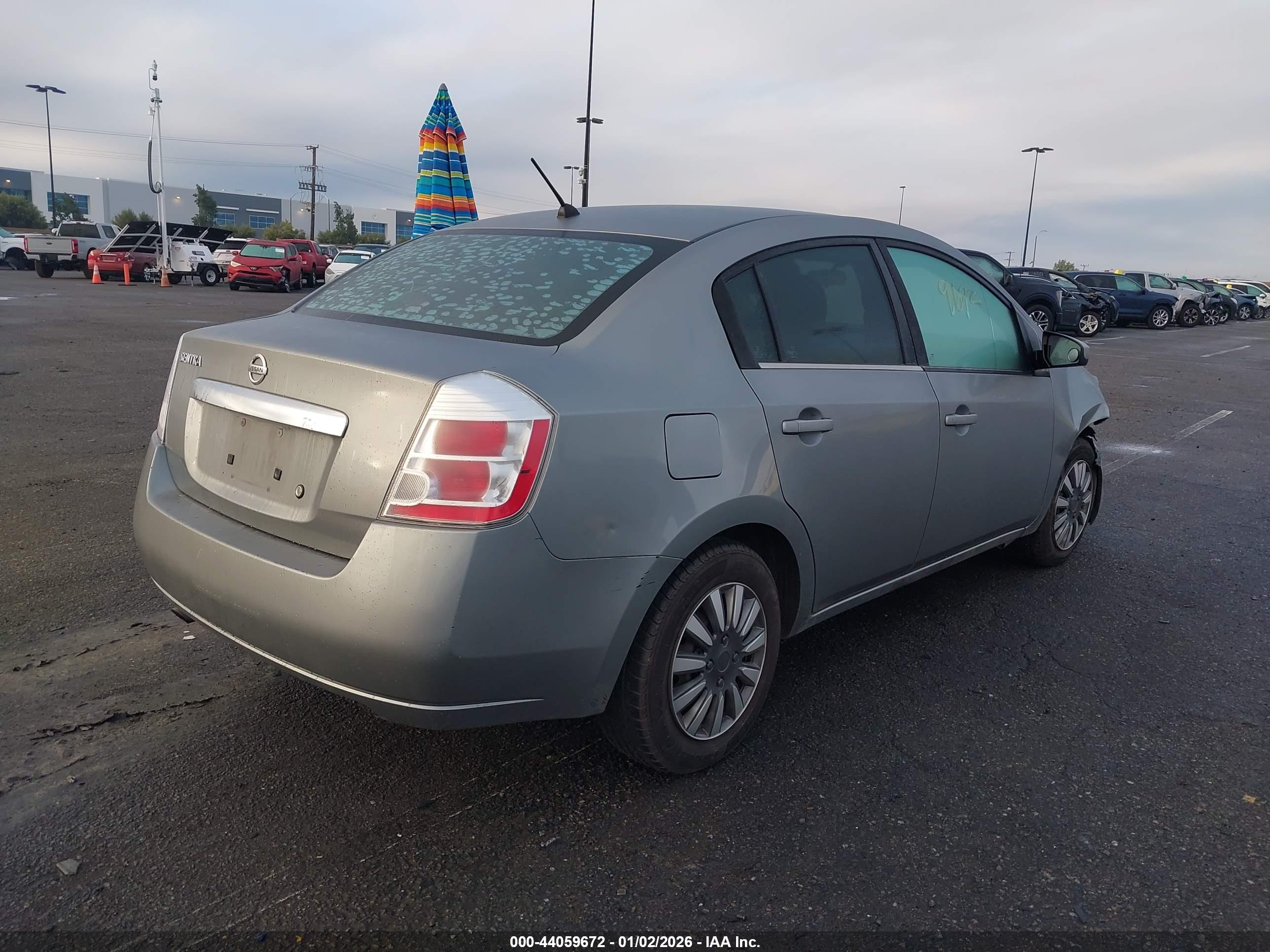 NISSAN SENTRA image 4