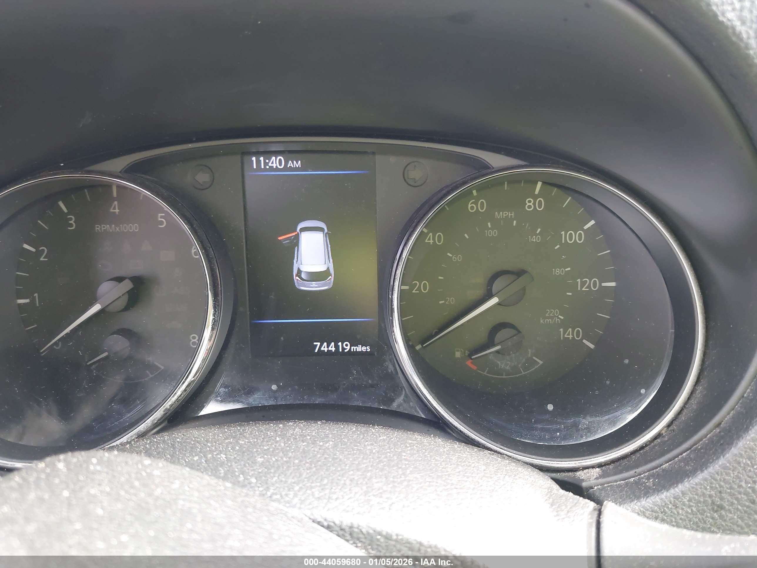 NISSAN ROGUE image 7