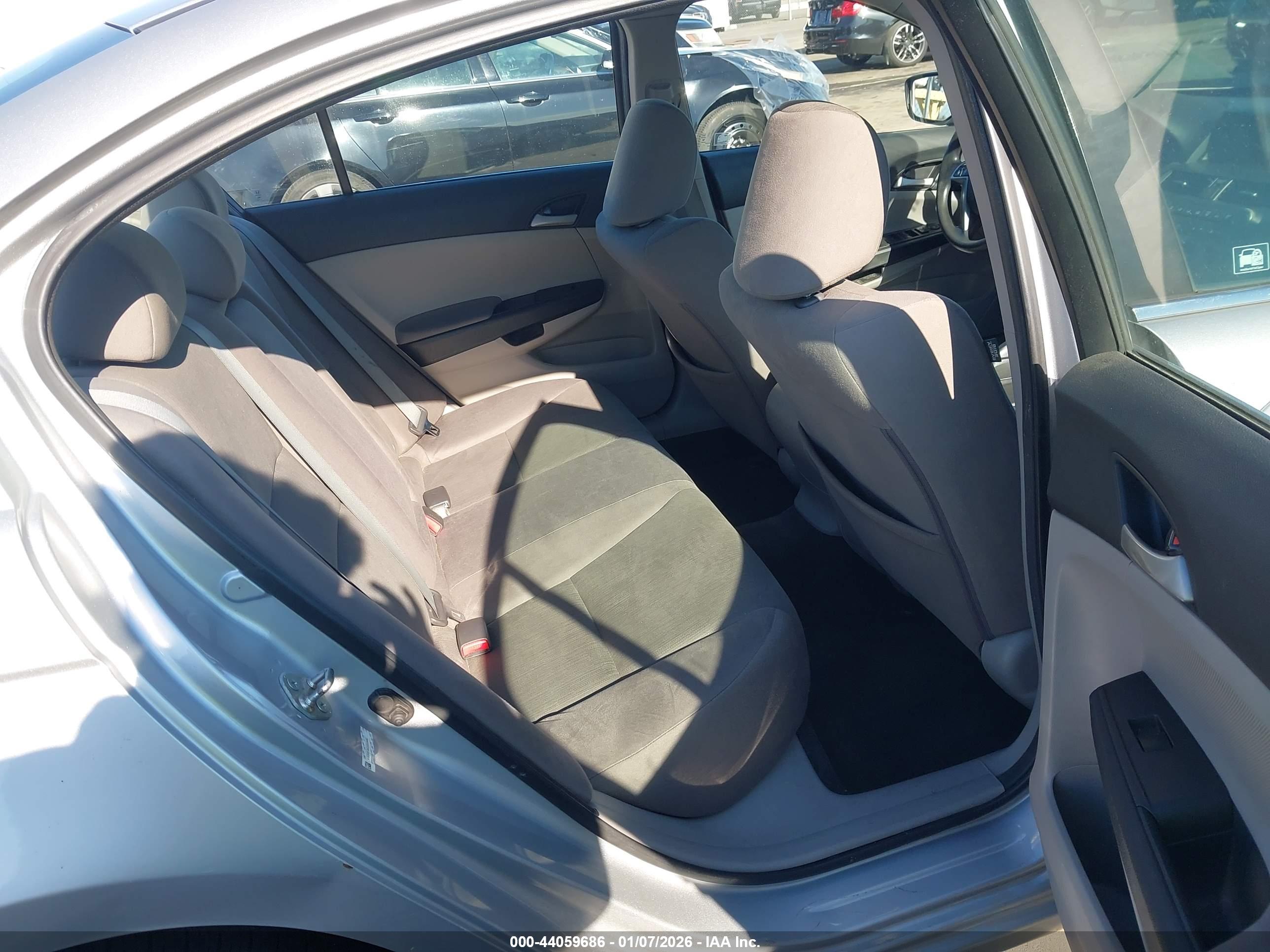 HONDA ACCORD image 8
