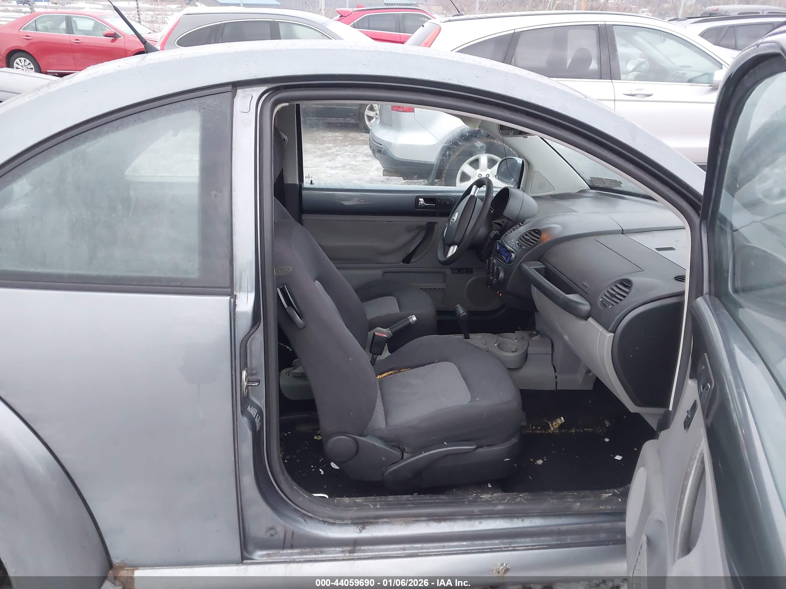 VOLKSWAGEN NEW image 5