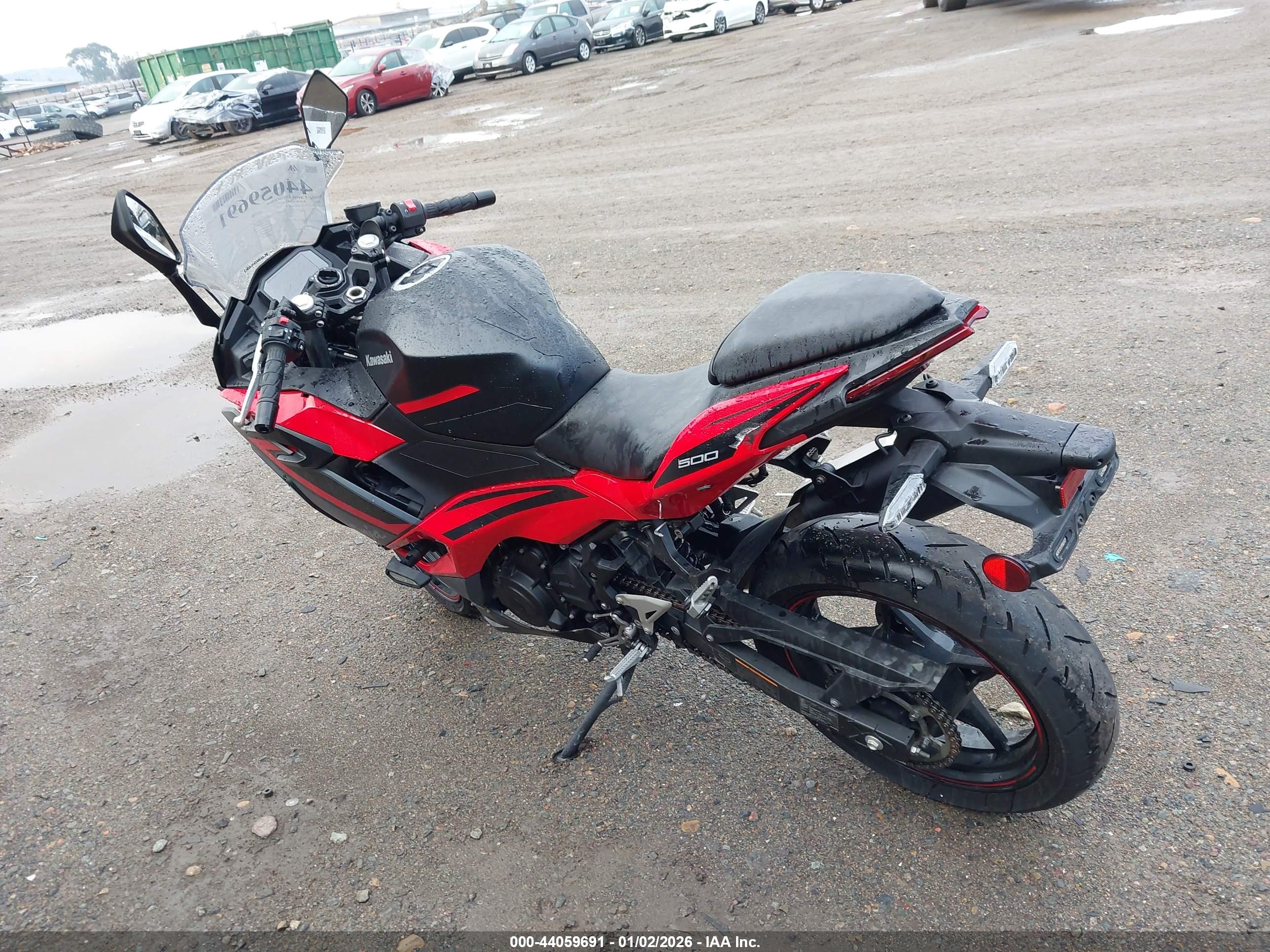 KAWASAKI EX500 image 3
