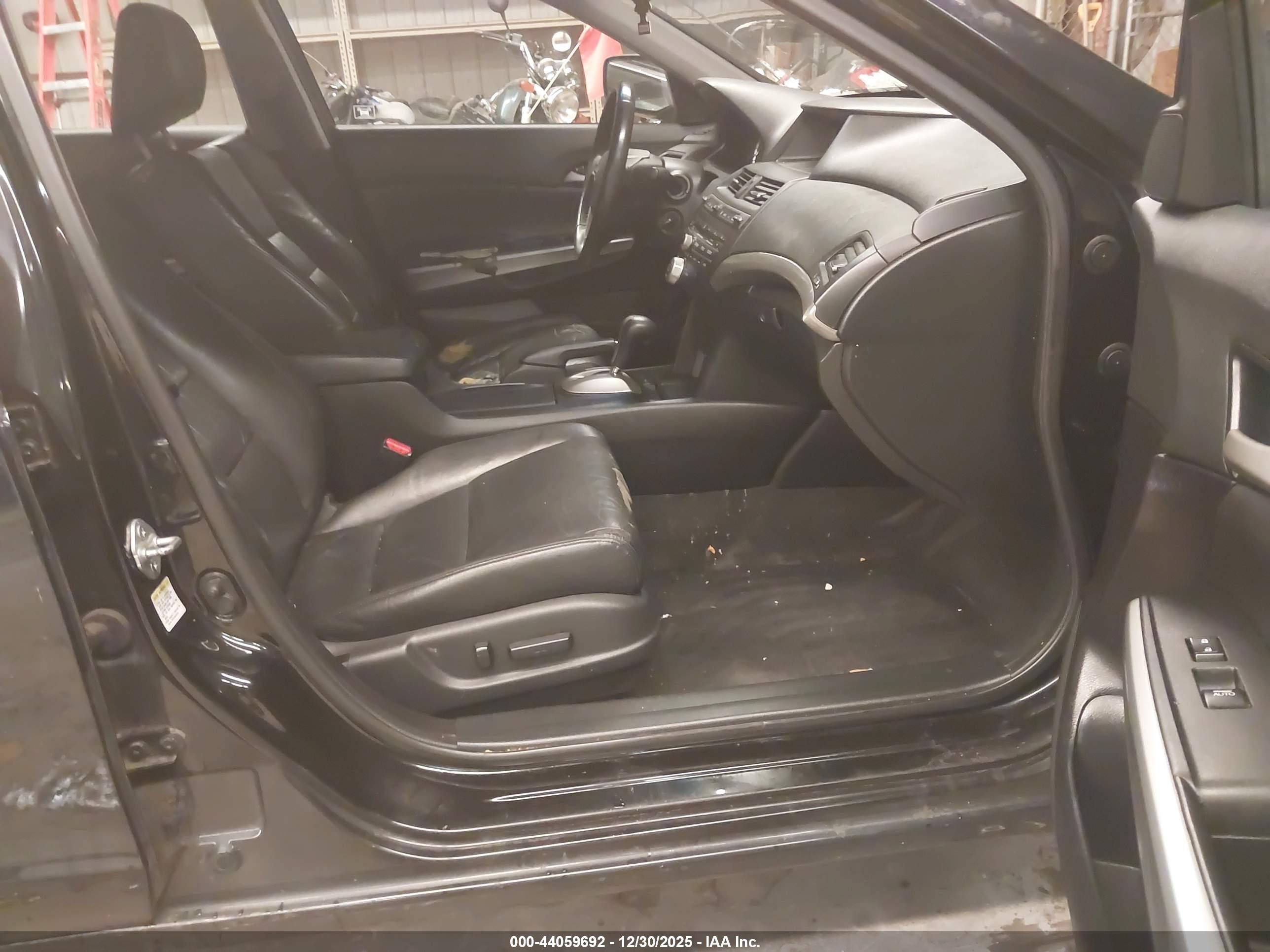 HONDA ACCORD image 5