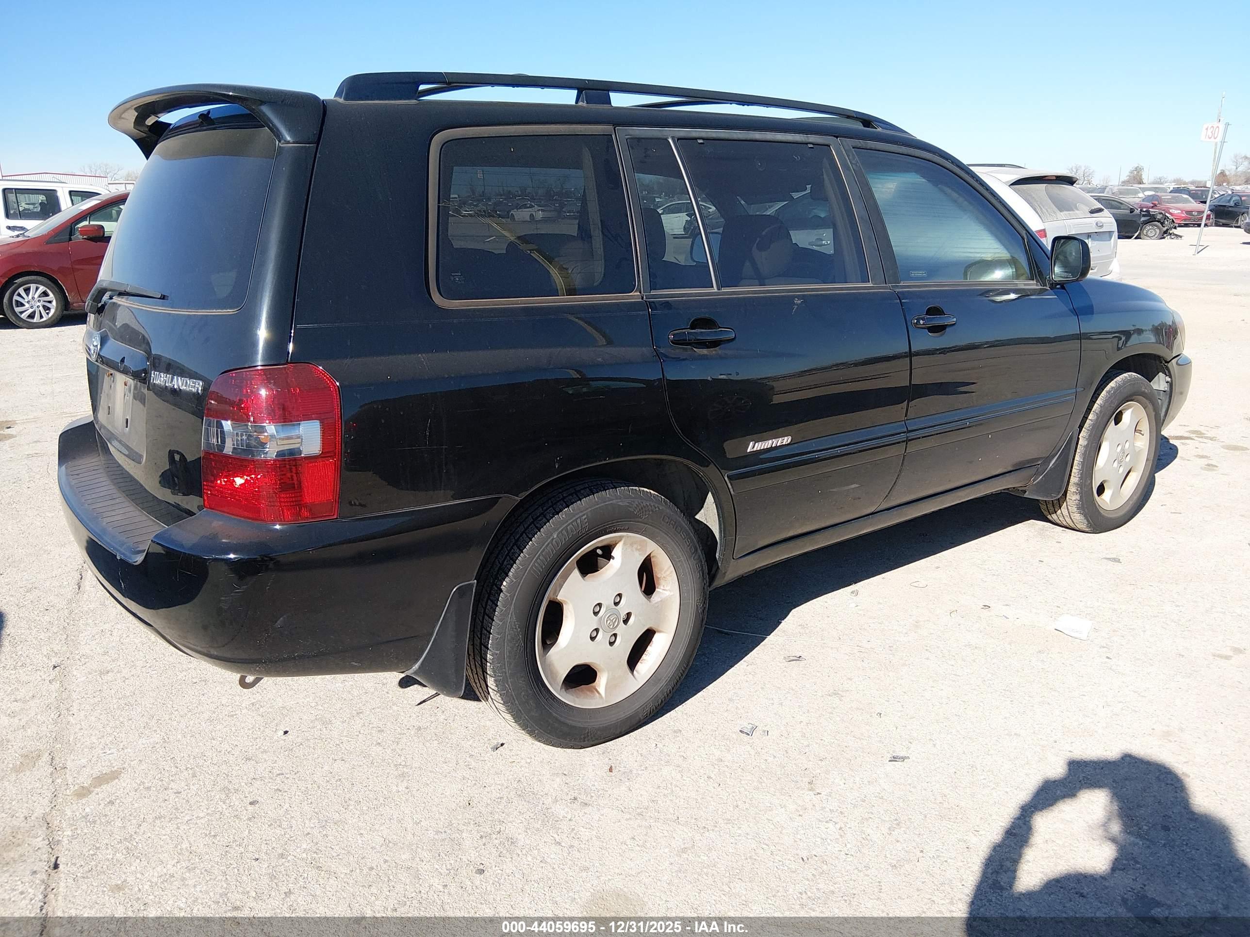 TOYOTA HIGHLANDER image 4