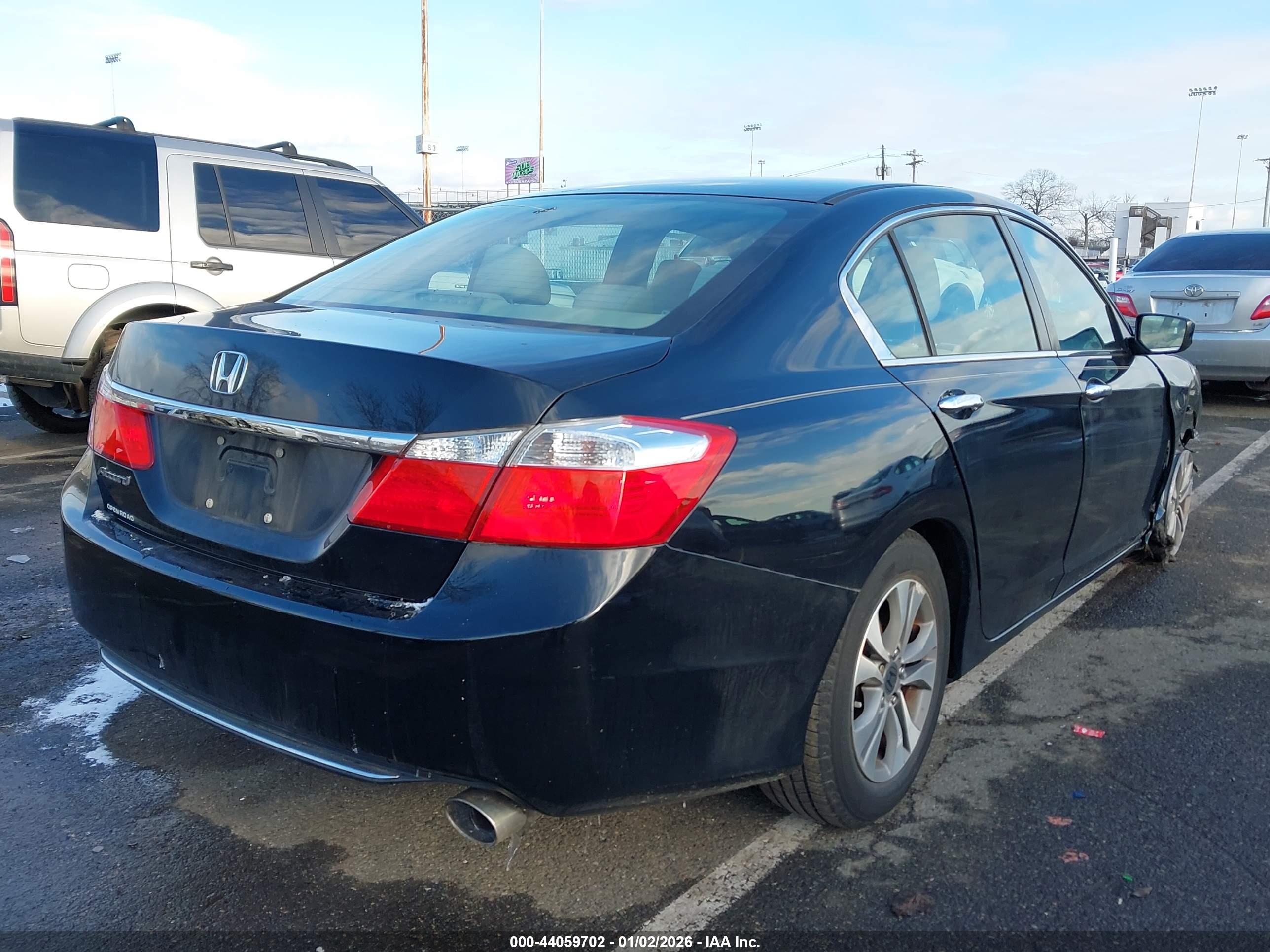 HONDA ACCORD image 4