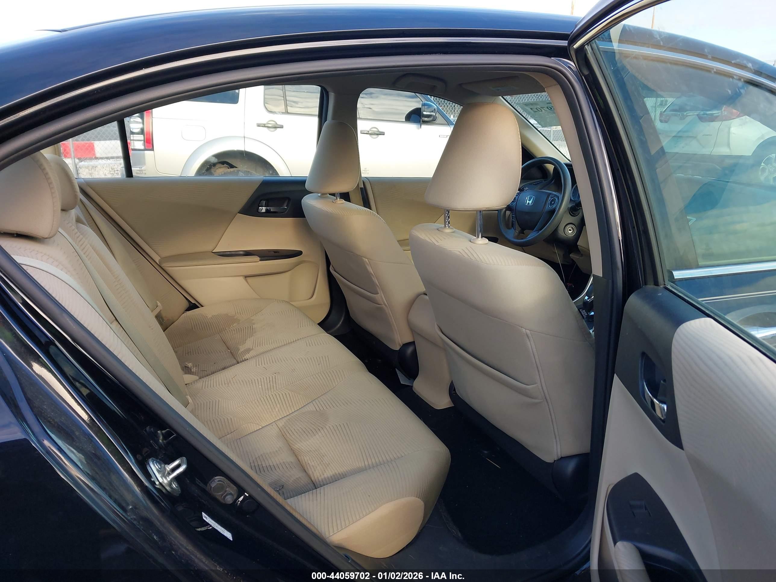 HONDA ACCORD image 8