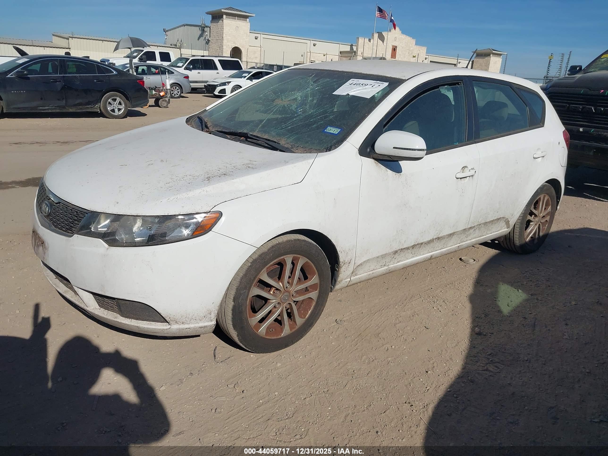 KIA FORTE image 2