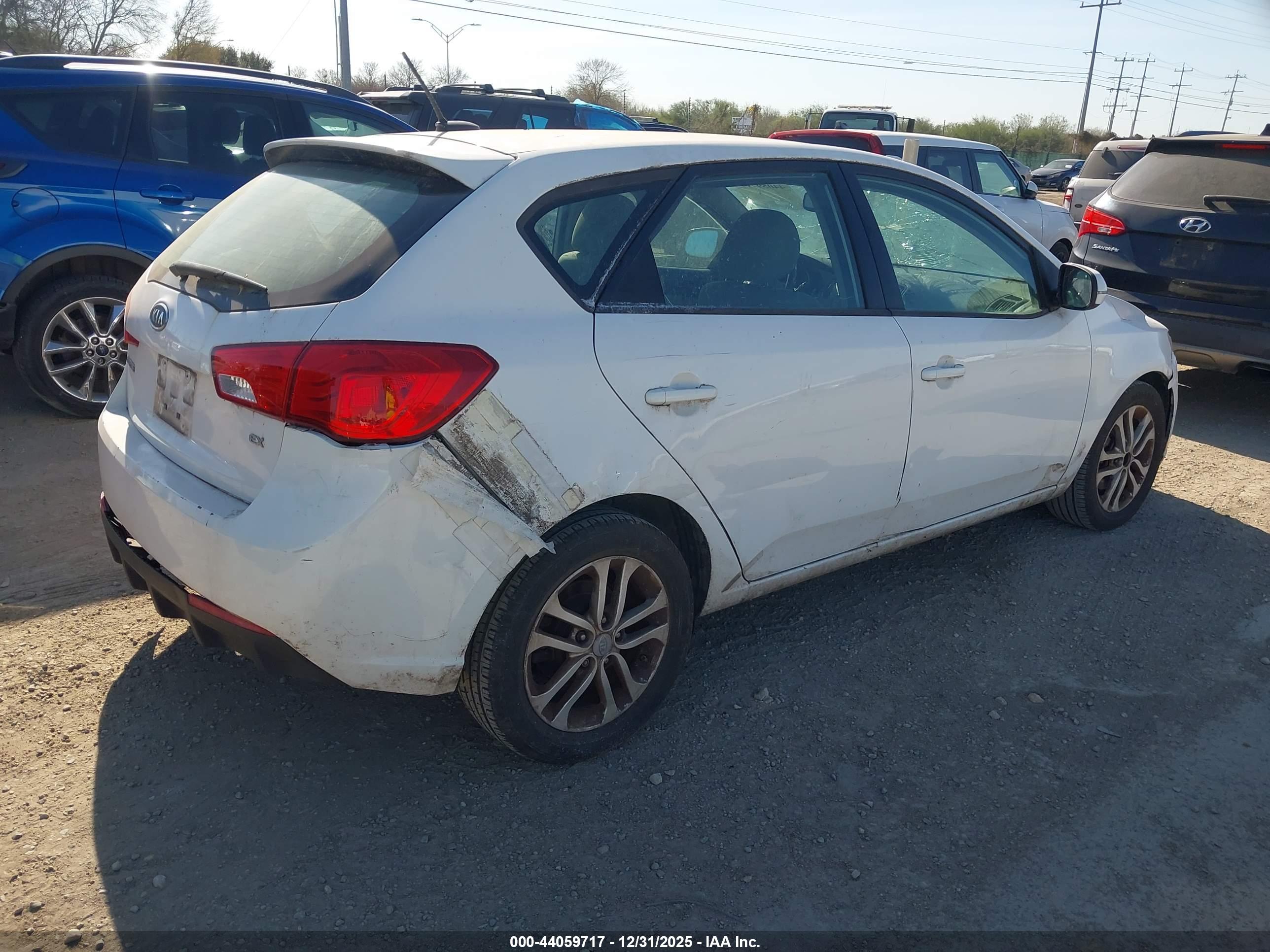 KIA FORTE image 4