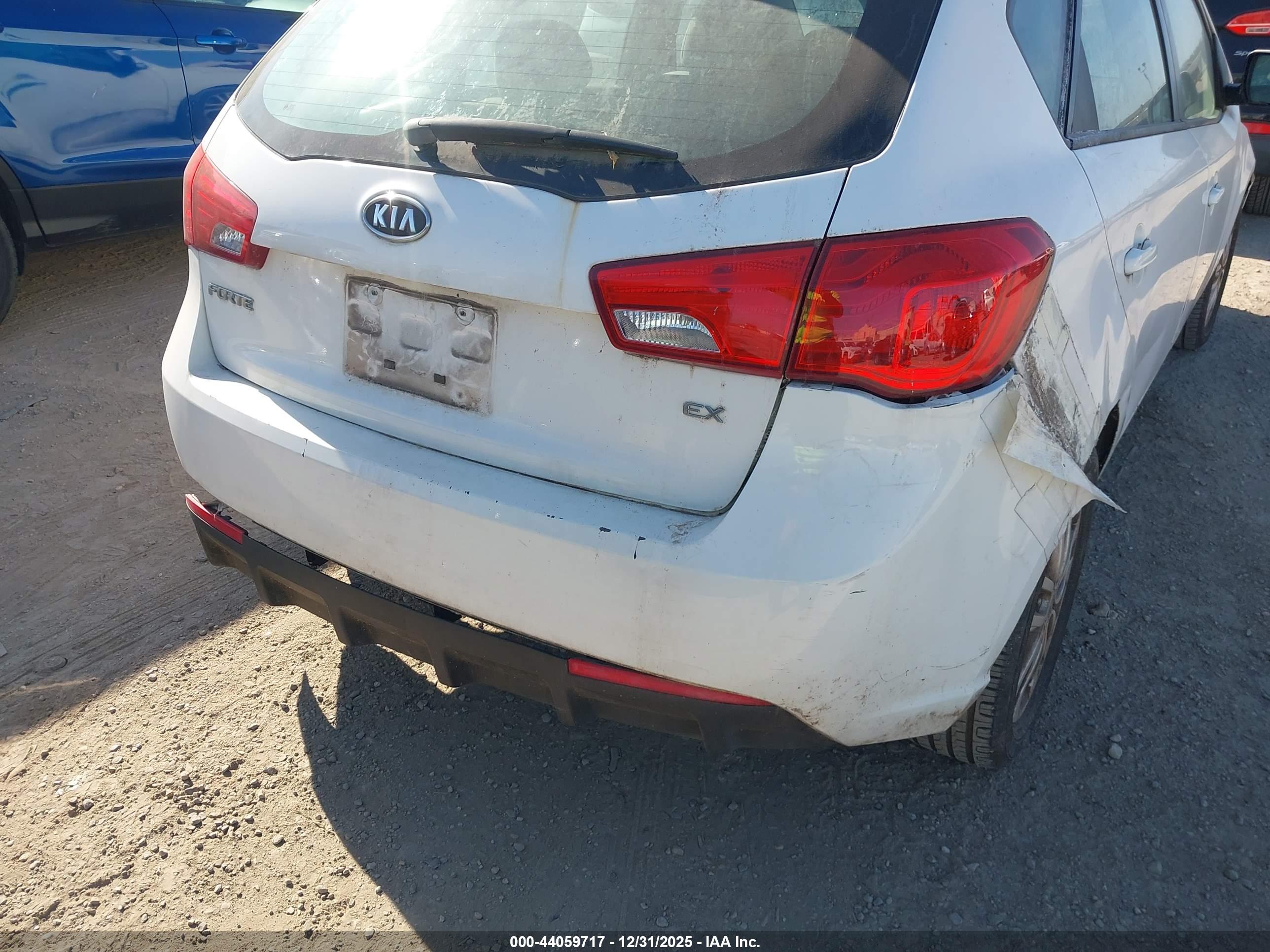 KIA FORTE image 6