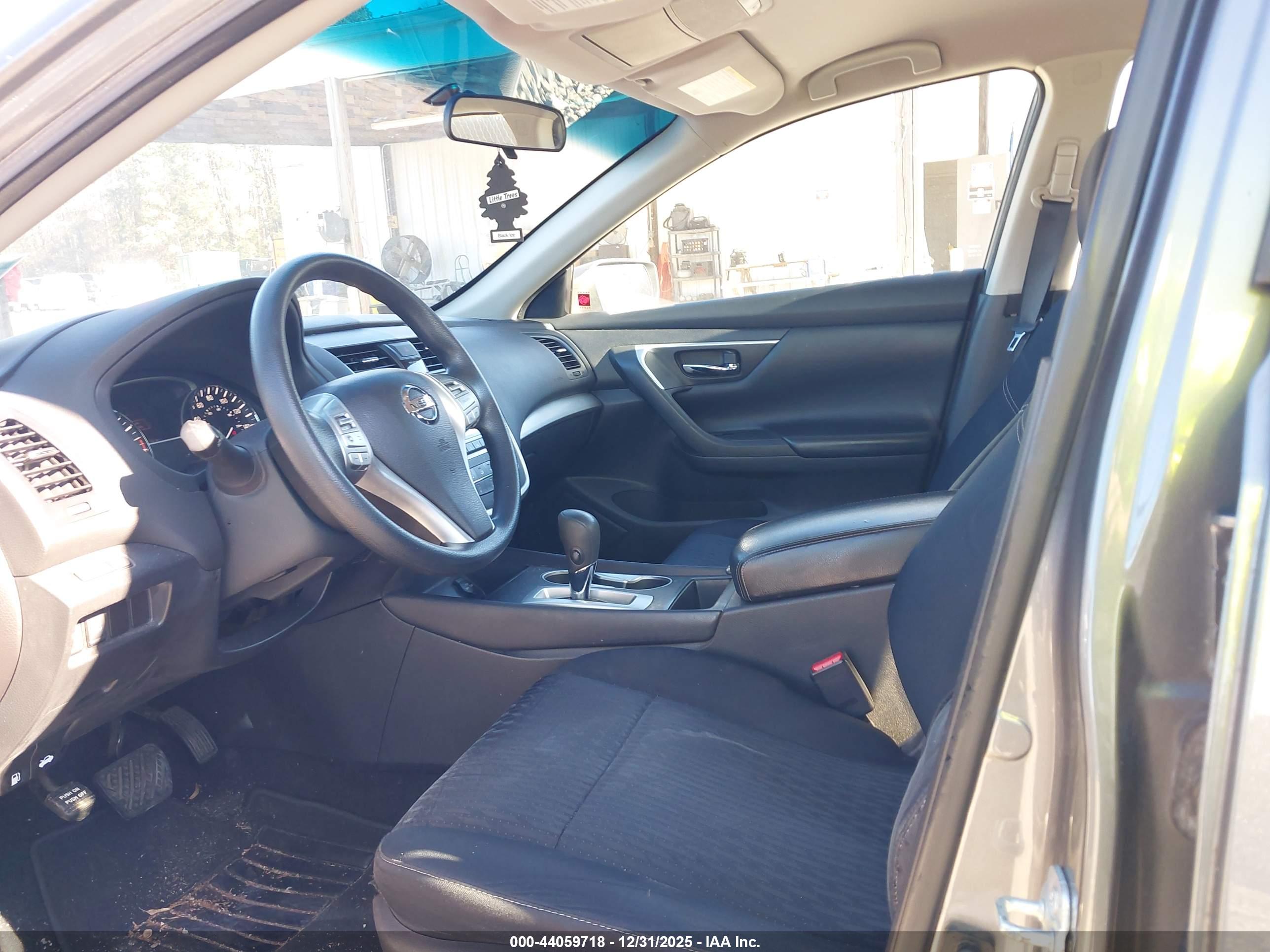 NISSAN ALTIMA image 5