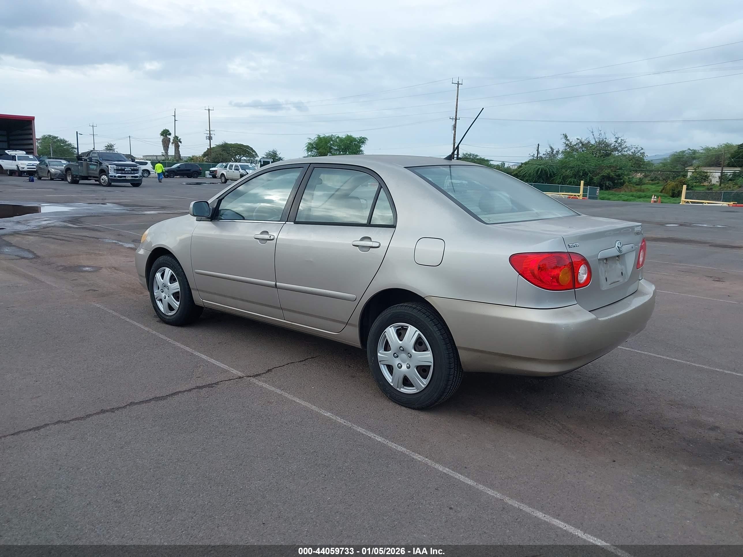 TOYOTA COROLLA image 3