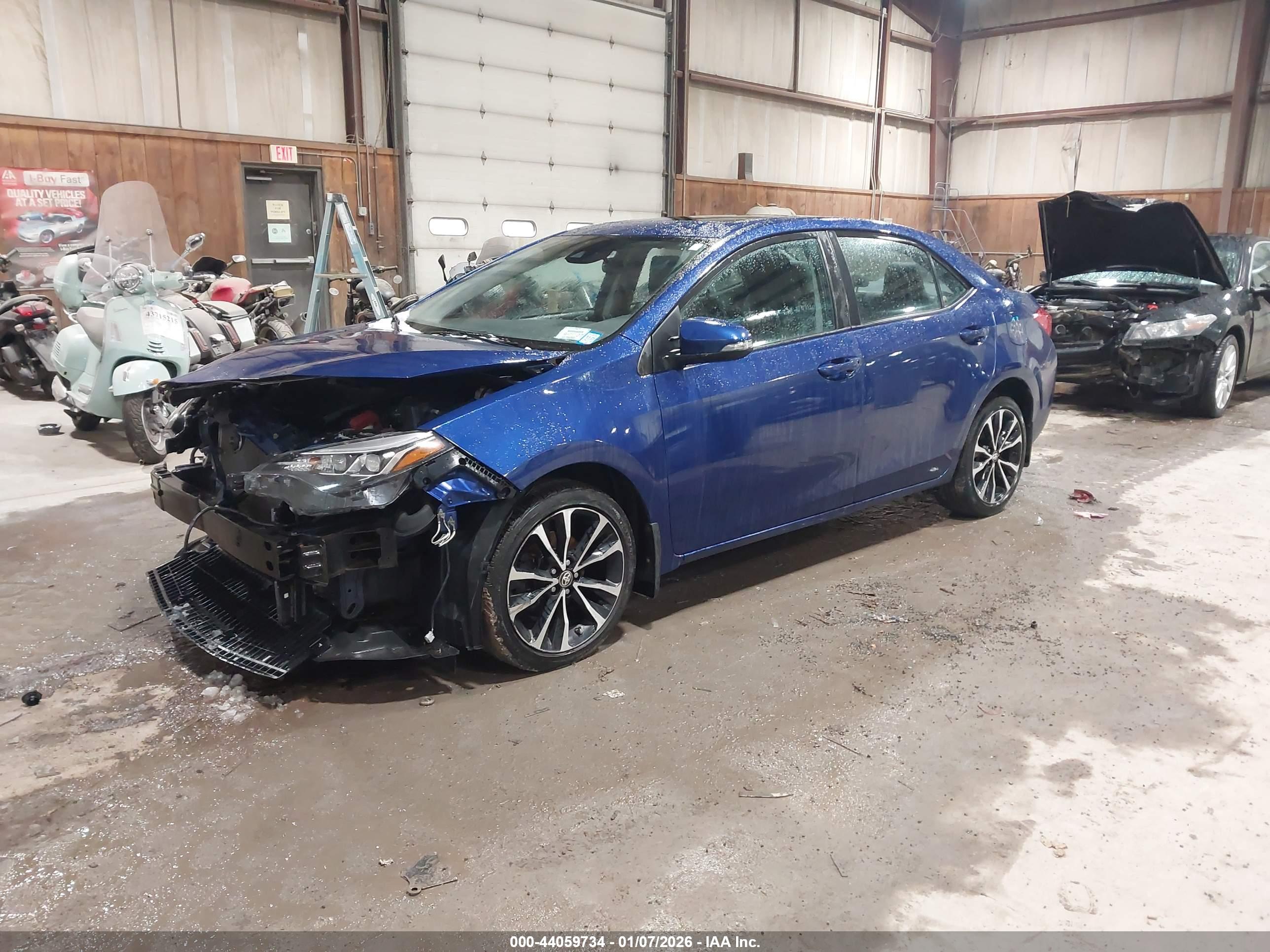 TOYOTA COROLLA image 2