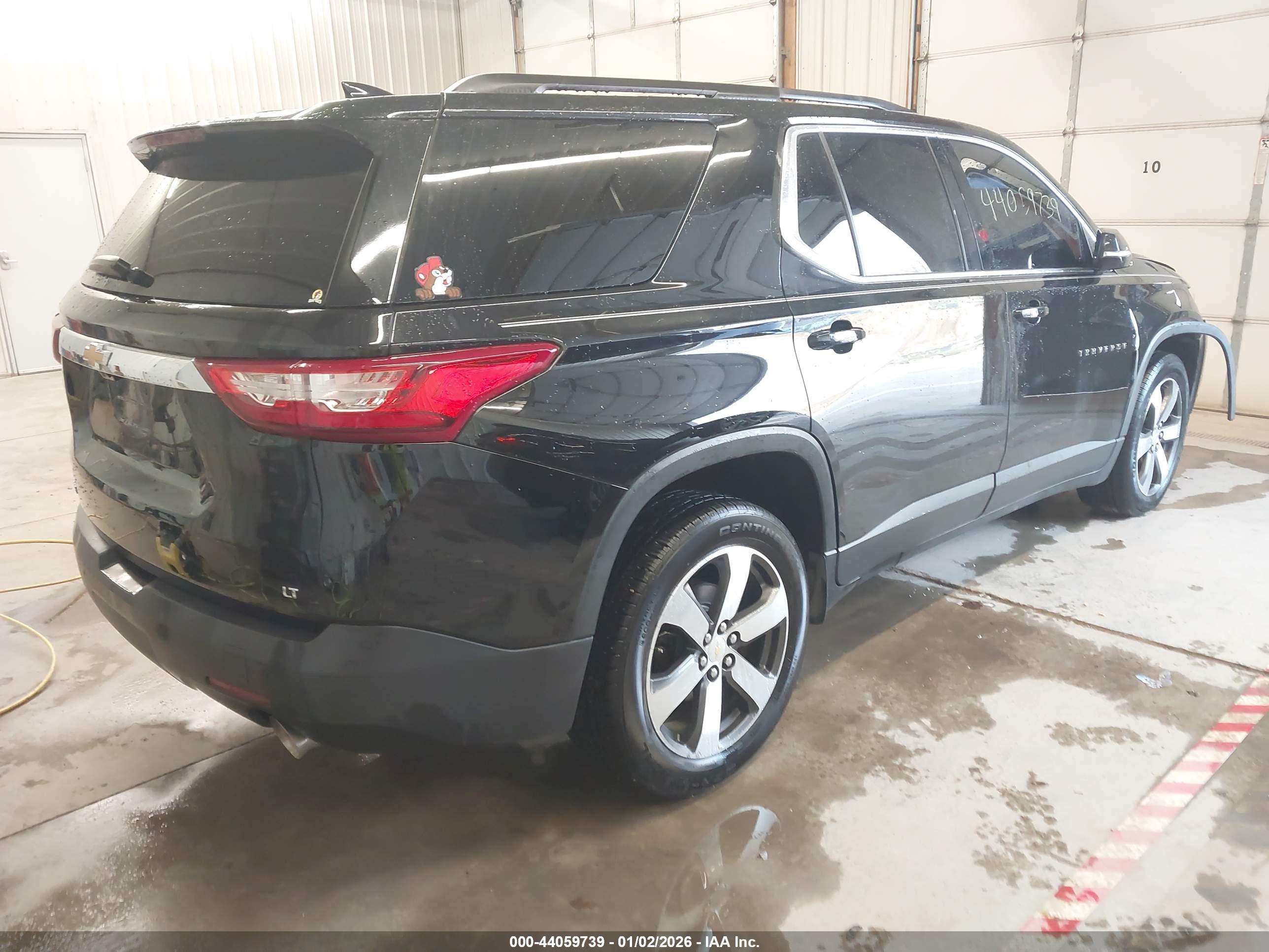 CHEVROLET TRAVERSE image 4