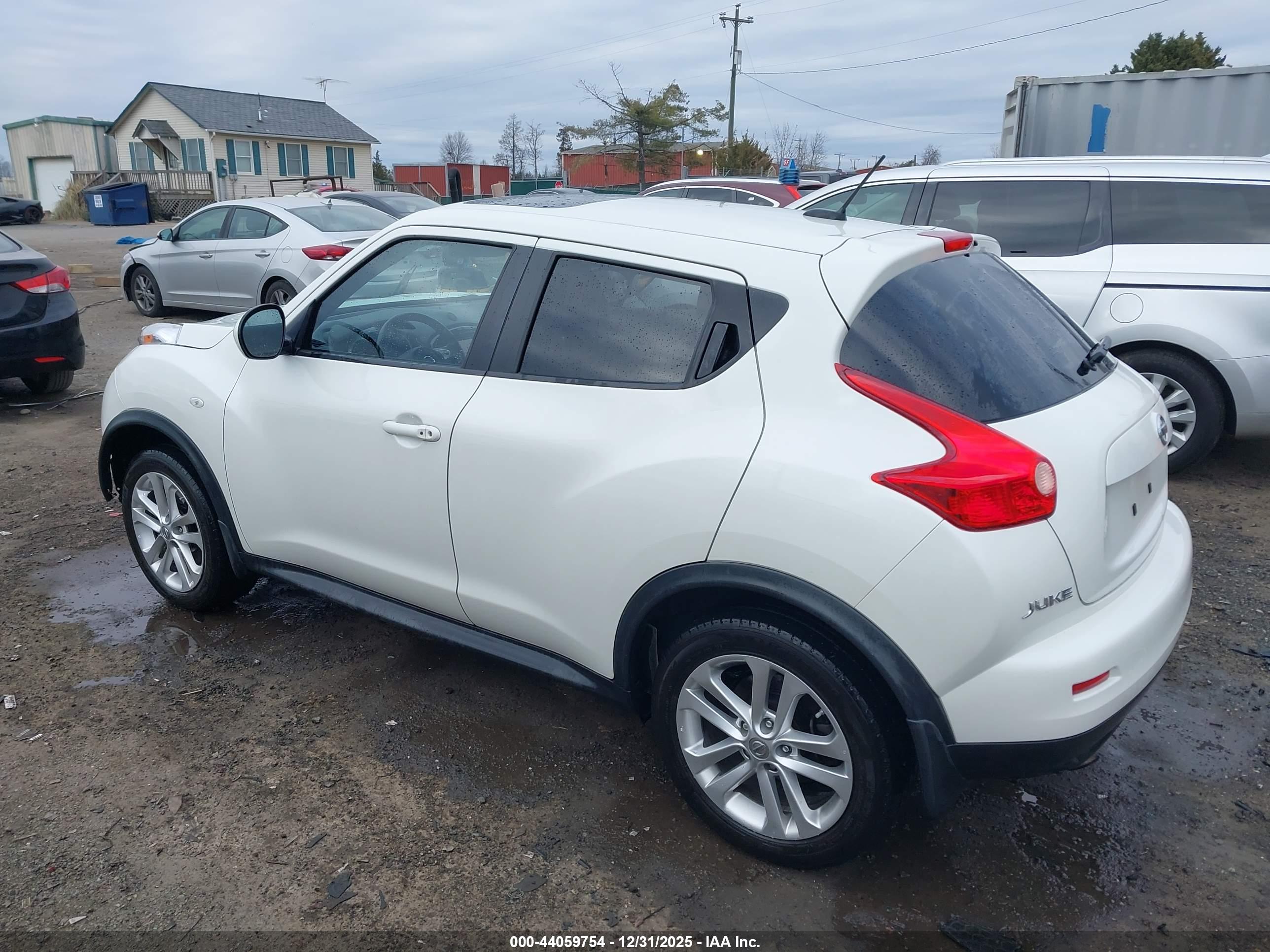 NISSAN JUKE image 3