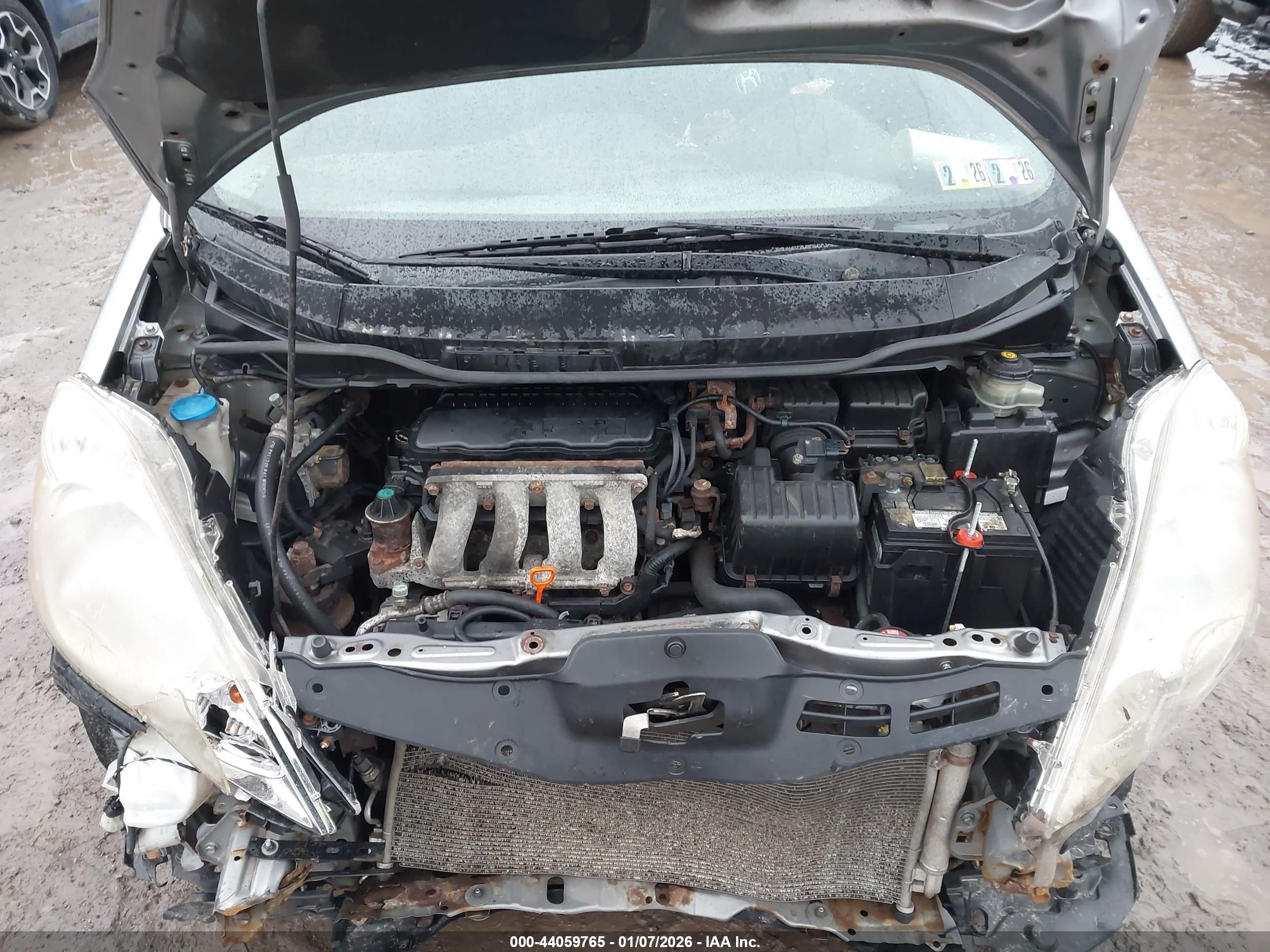 HONDA FIT image 10