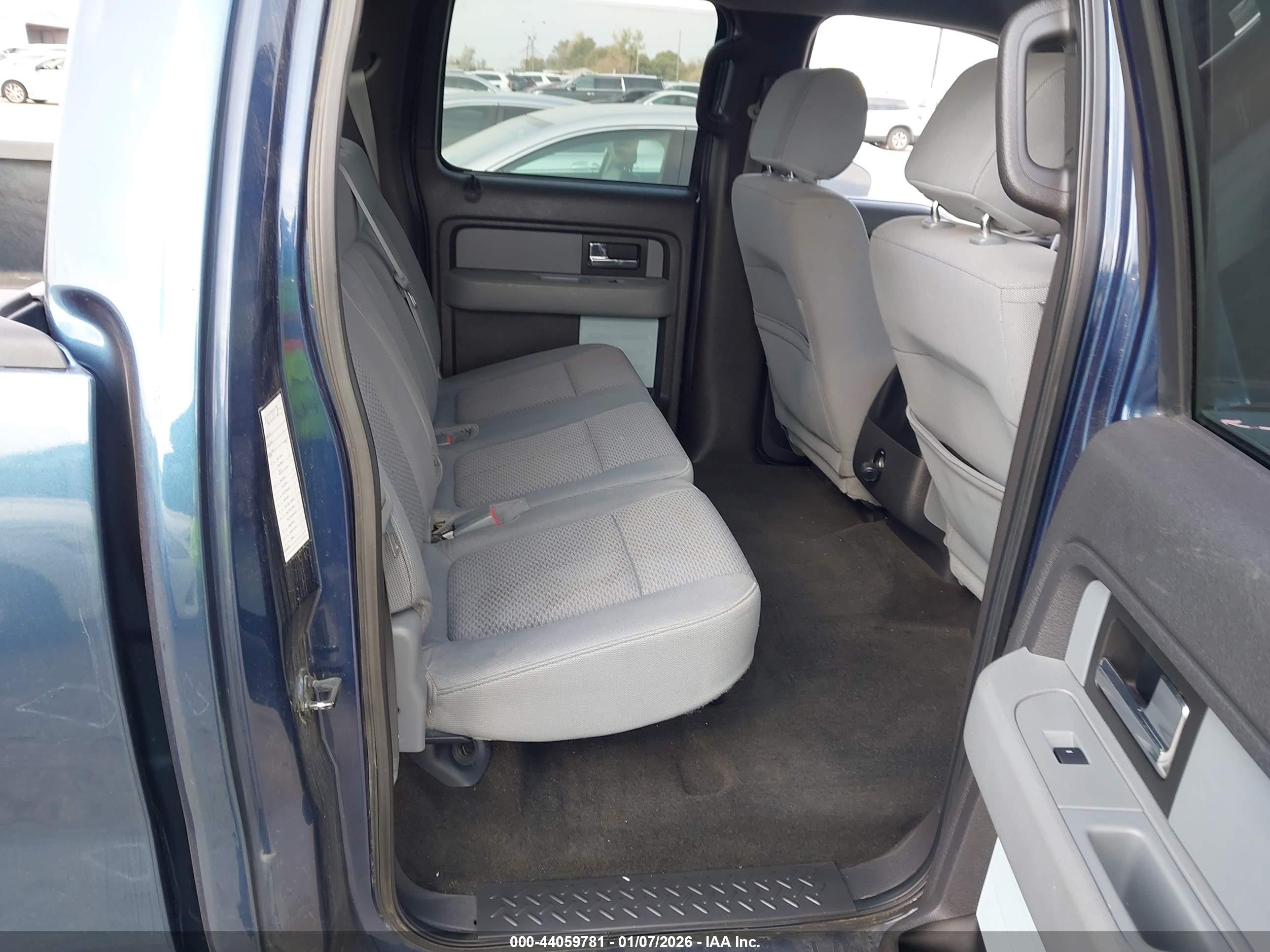 FORD F-150 image 8