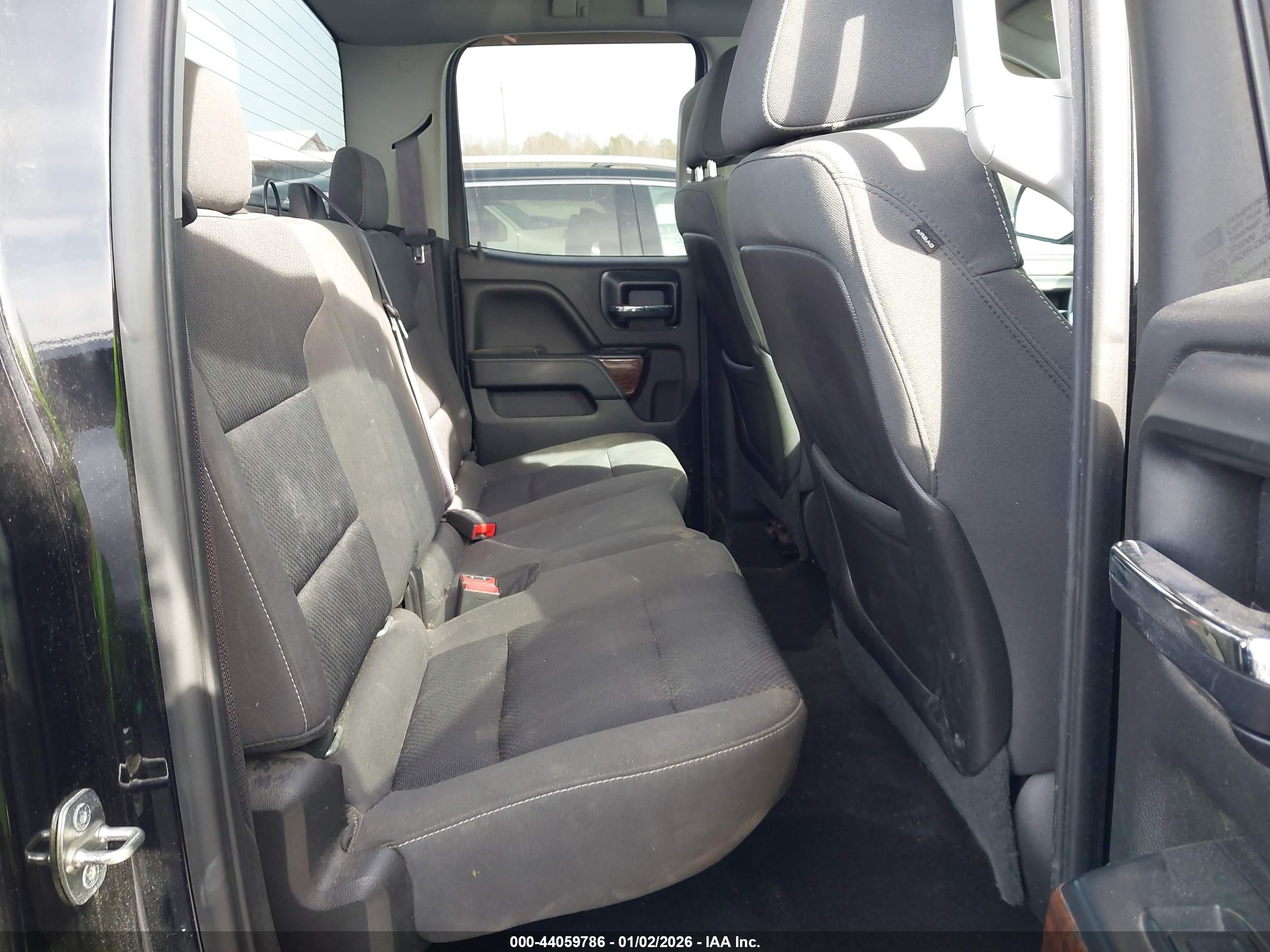 GMC SIERRA image 8