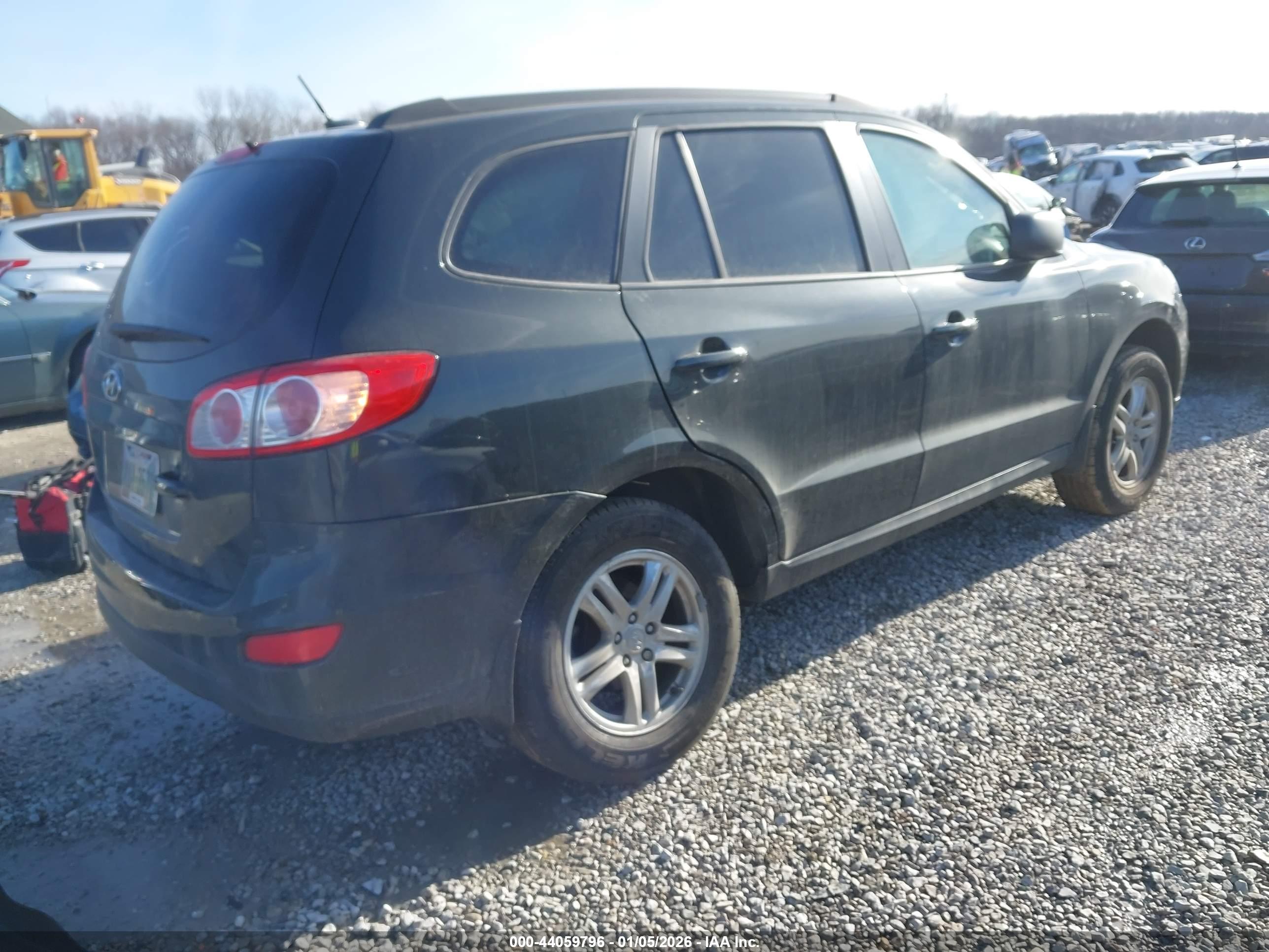 HYUNDAI SANTA image 4