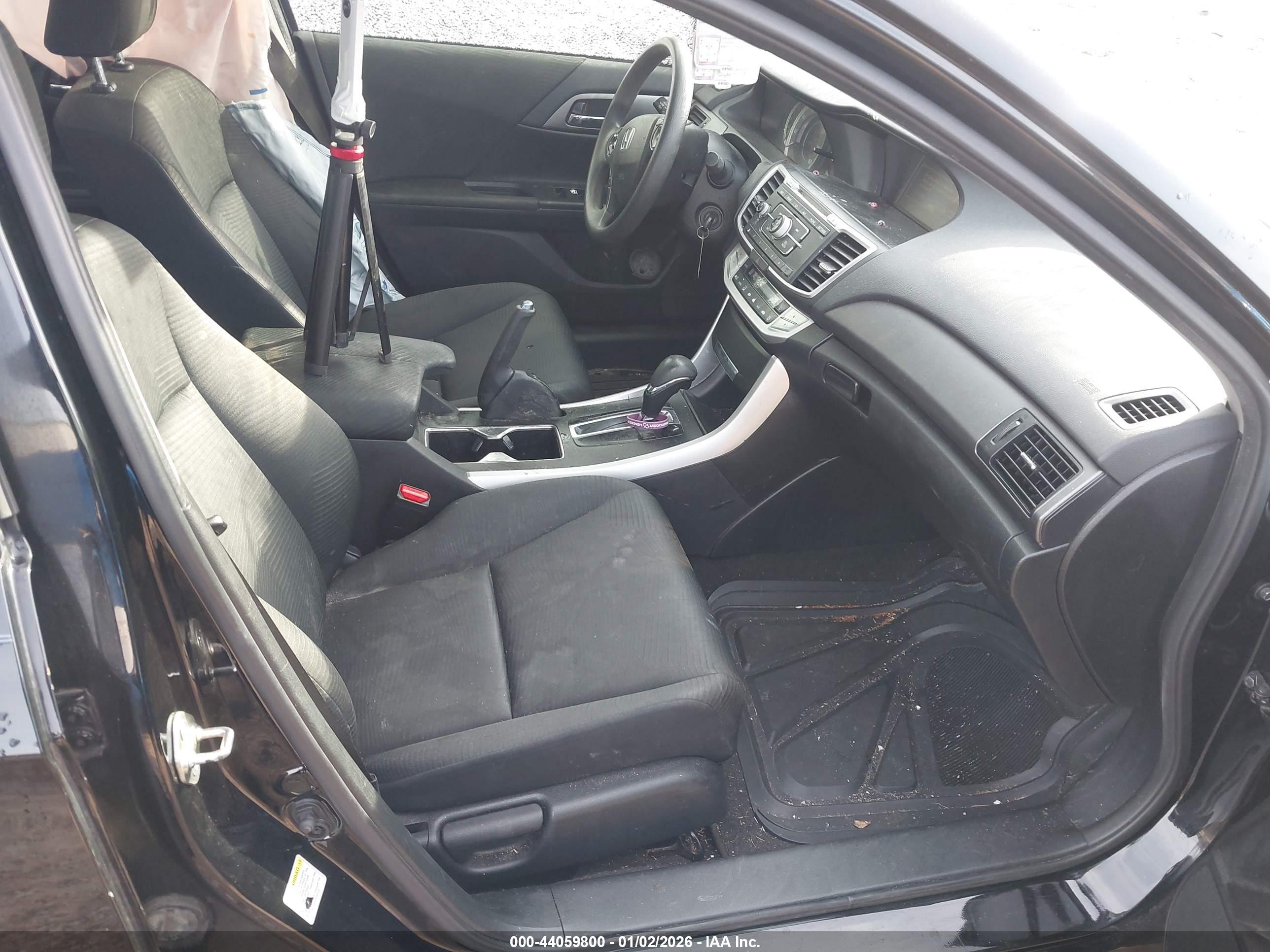HONDA ACCORD image 5