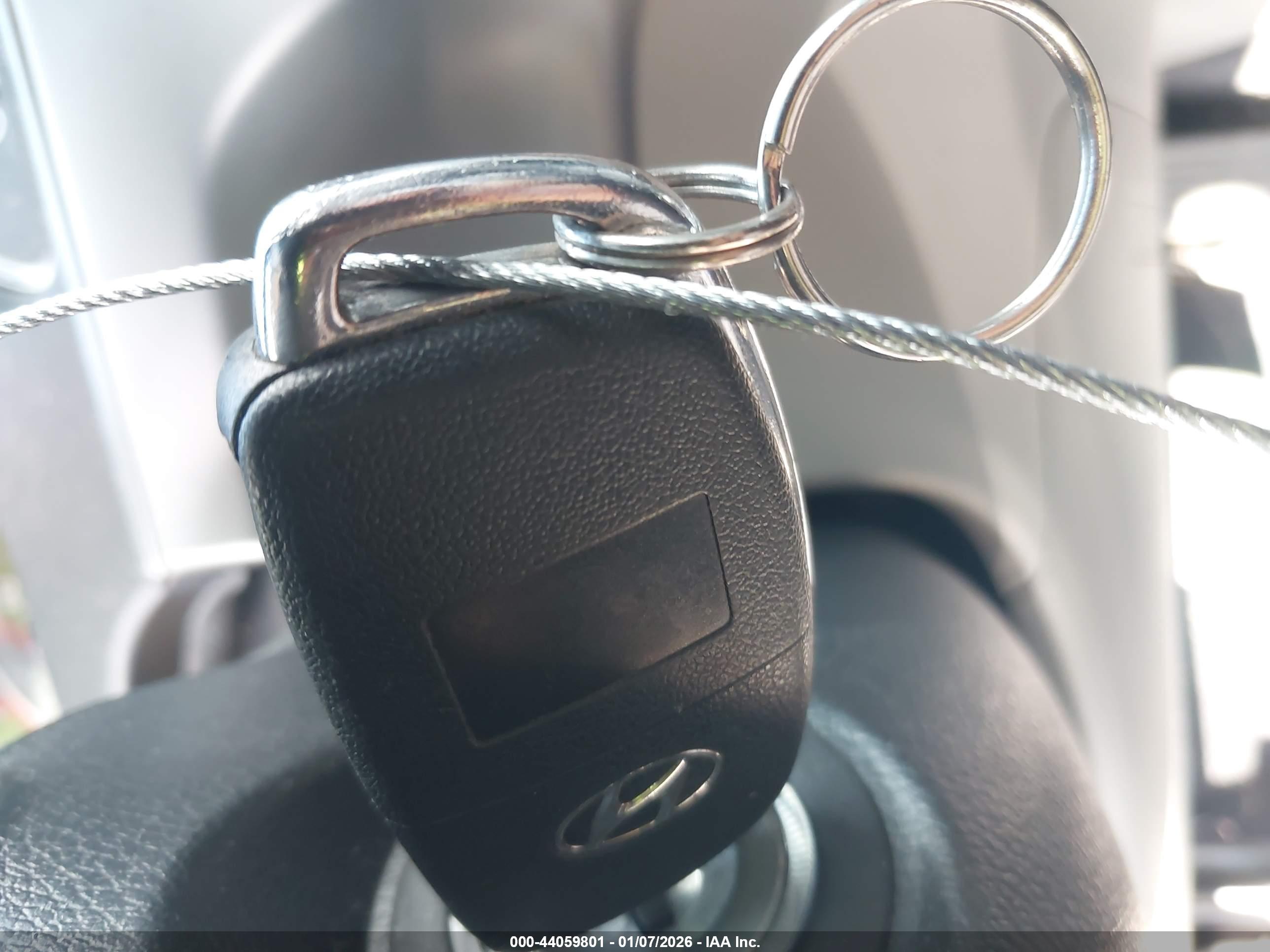 HYUNDAI SONATA image 11