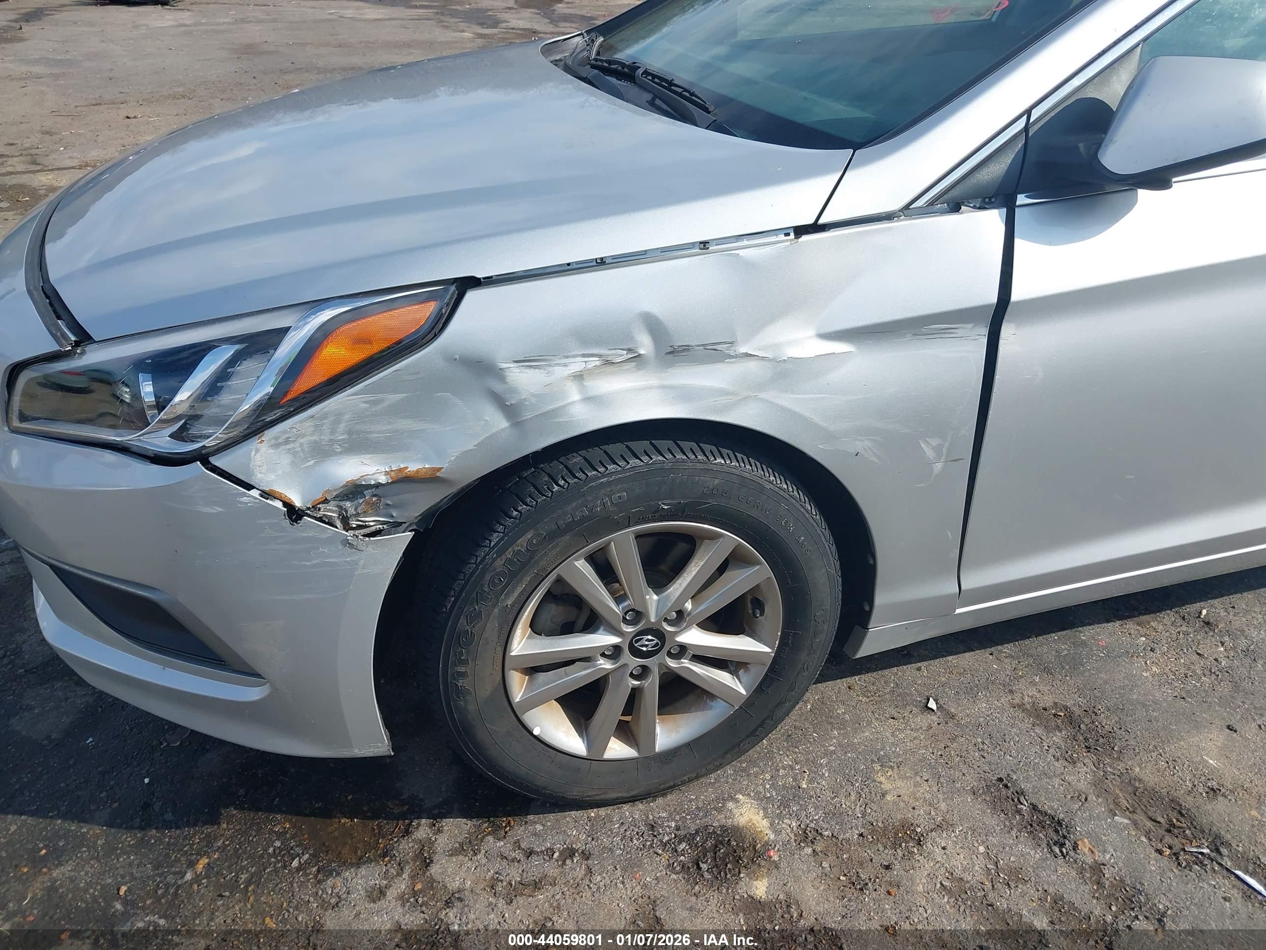 HYUNDAI SONATA image 6