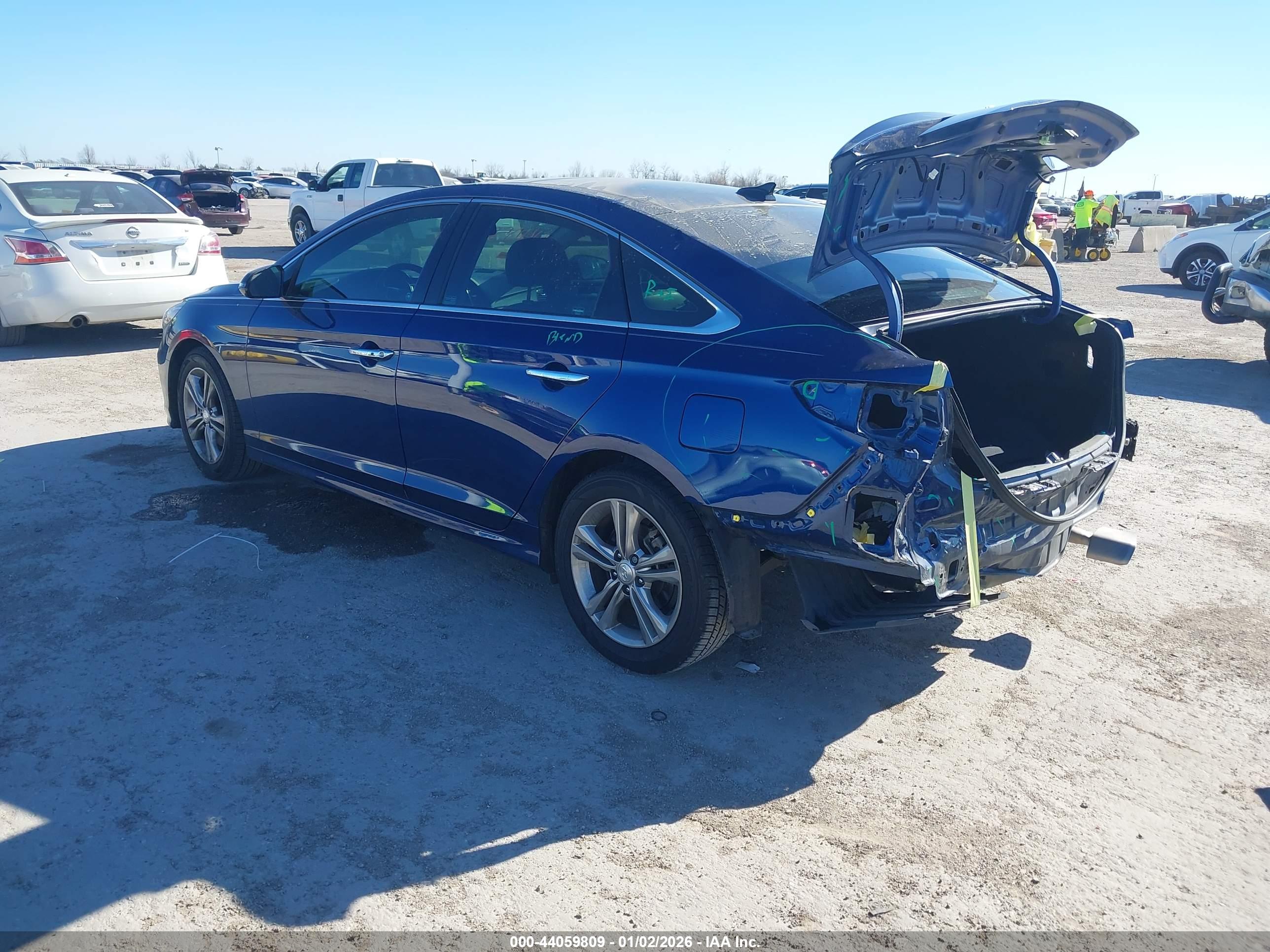 HYUNDAI SONATA image 3