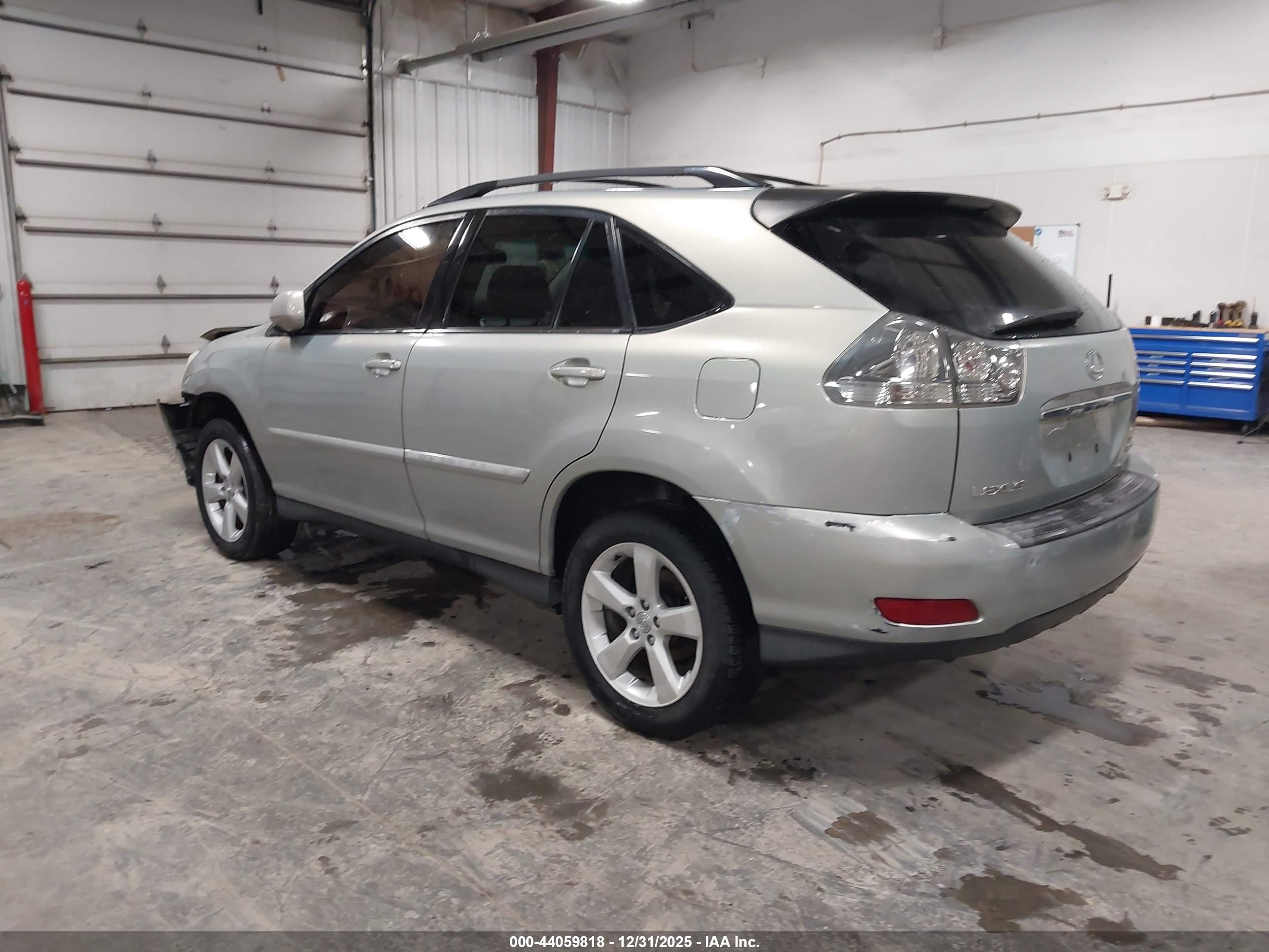LEXUS RX image 3