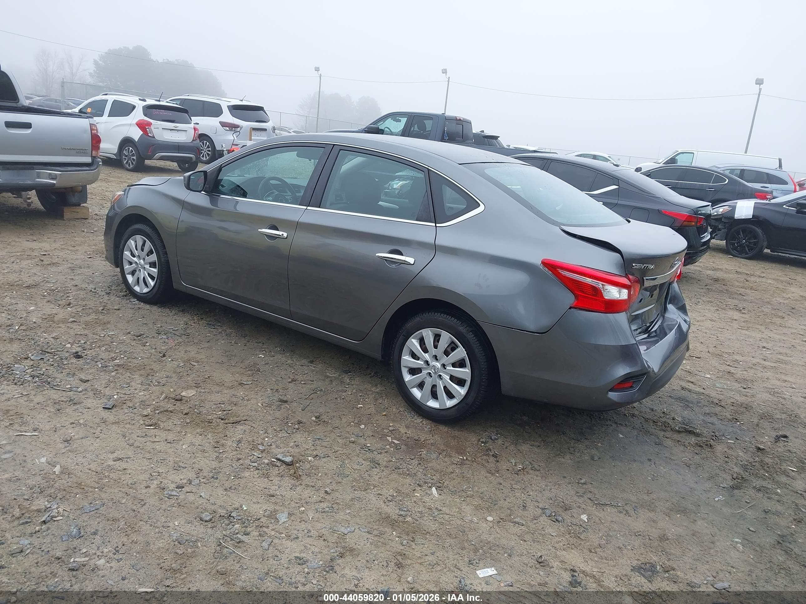 NISSAN SENTRA image 3